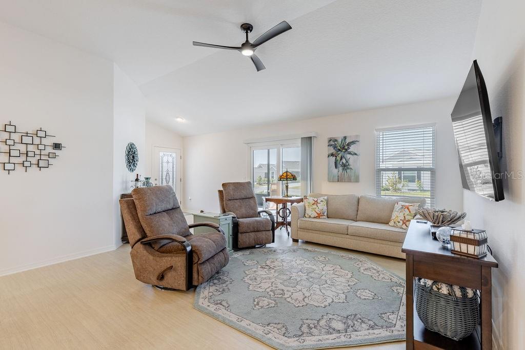 Image 5 of 50 For 1761 Freddie Lane