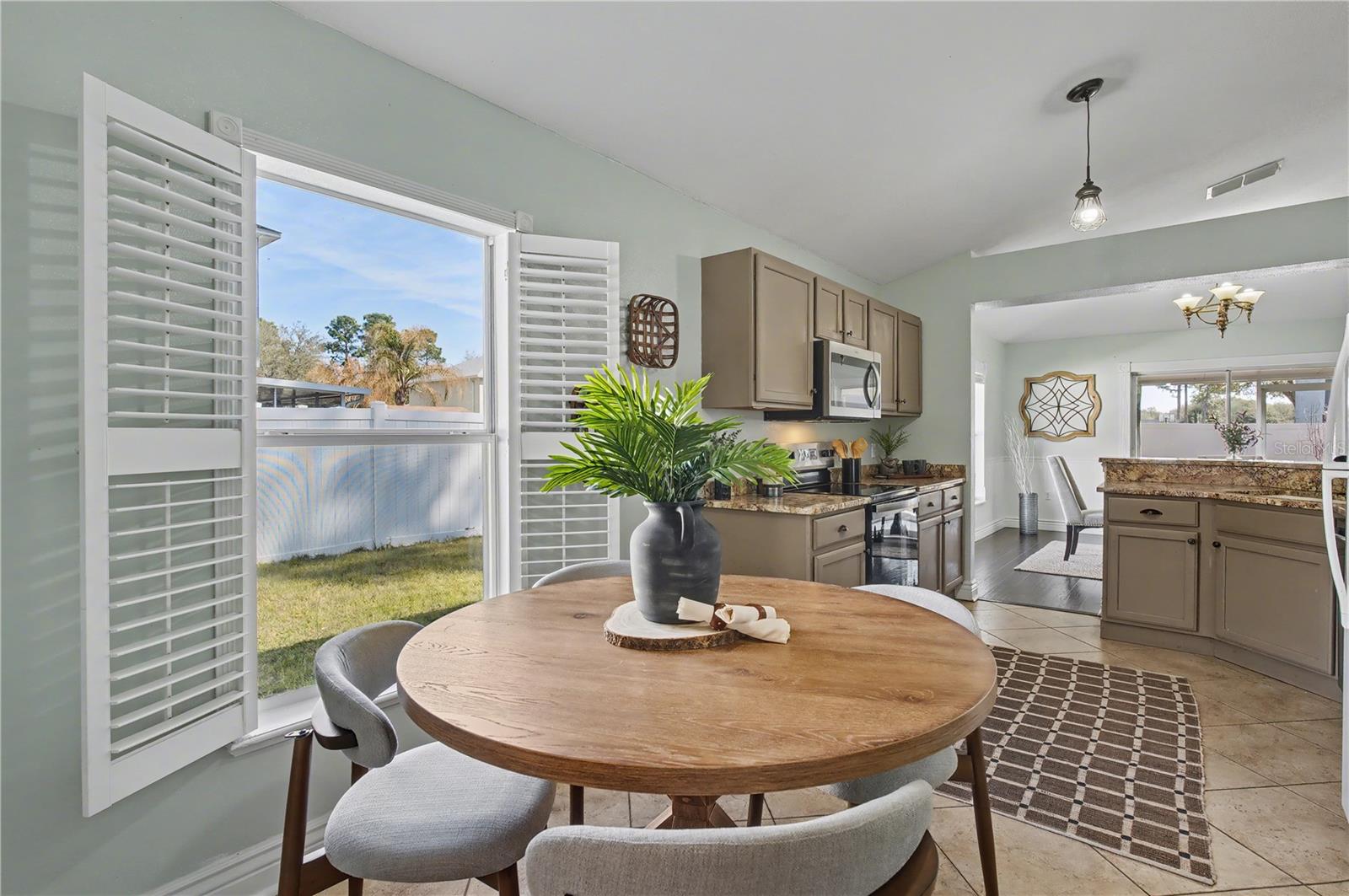 Image 18 of 42 For 2709 45th Avenue