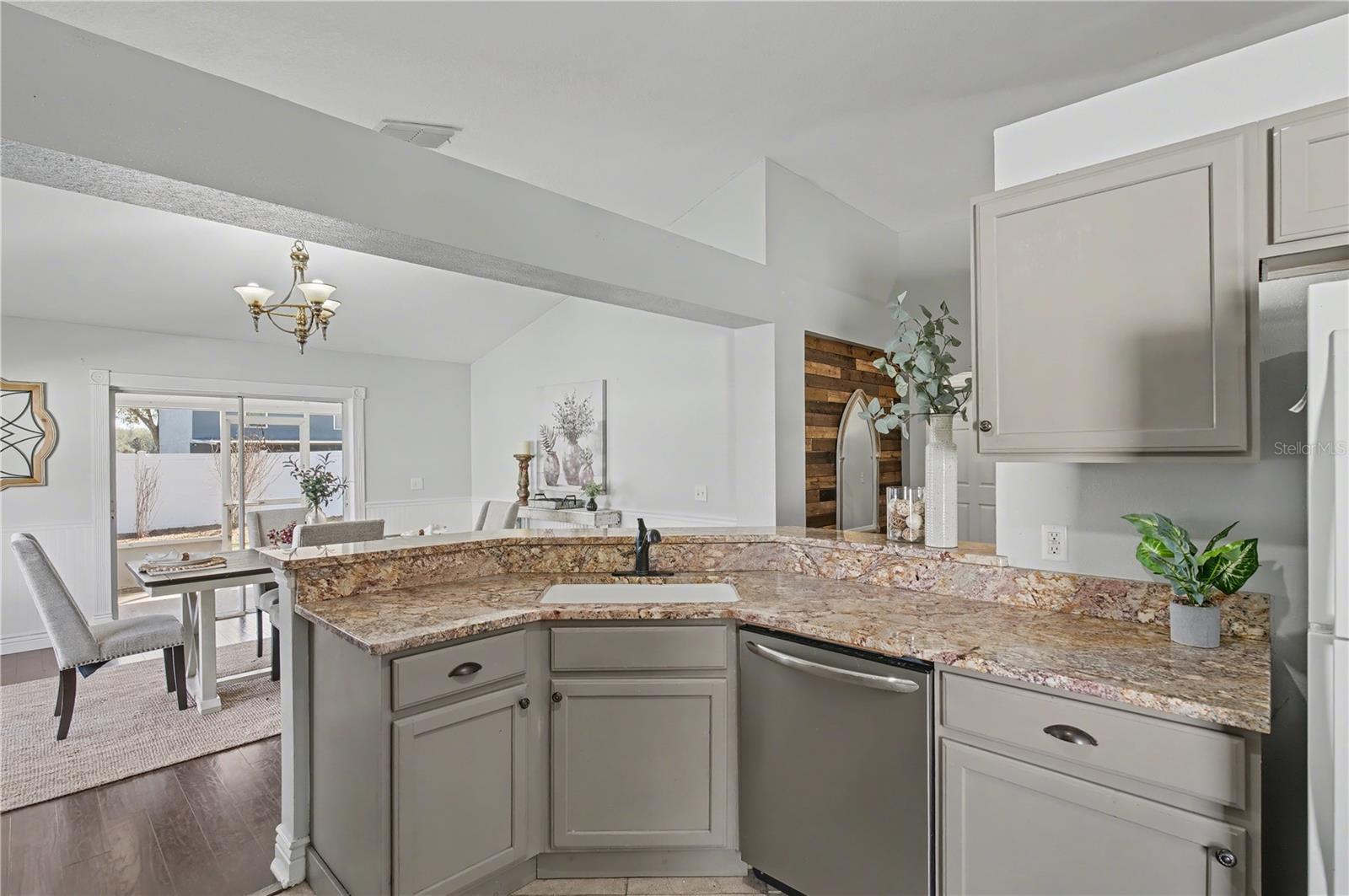 Image 19 of 42 For 2709 45th Avenue