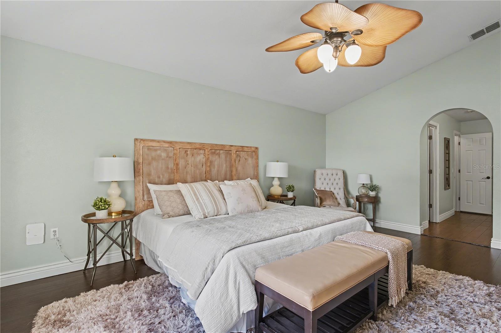 Image 22 of 42 For 2709 45th Avenue