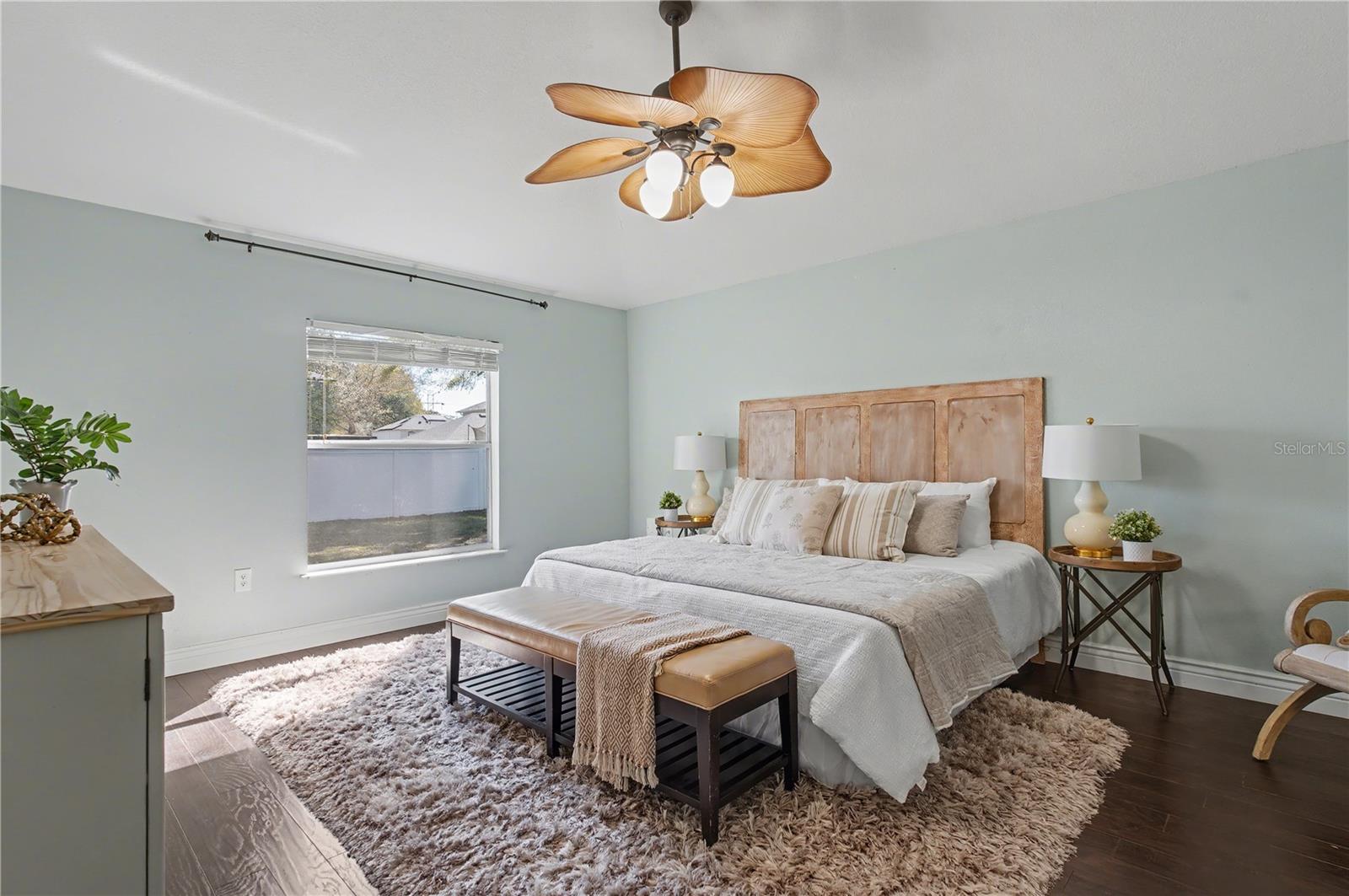 Image 23 of 42 For 2709 45th Avenue