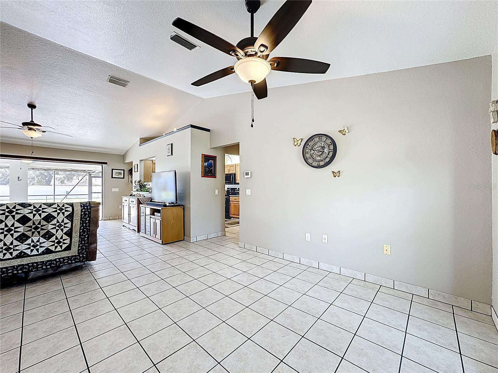 Image 10 of 64 For 35234 Queens Way