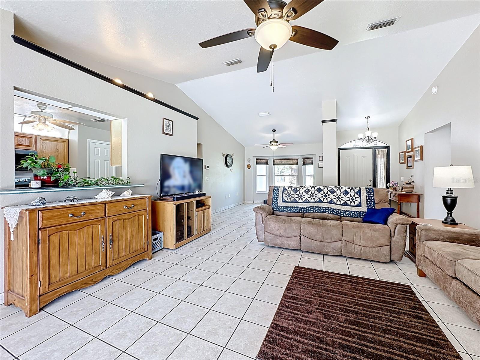 Image 16 of 64 For 35234 Queens Way