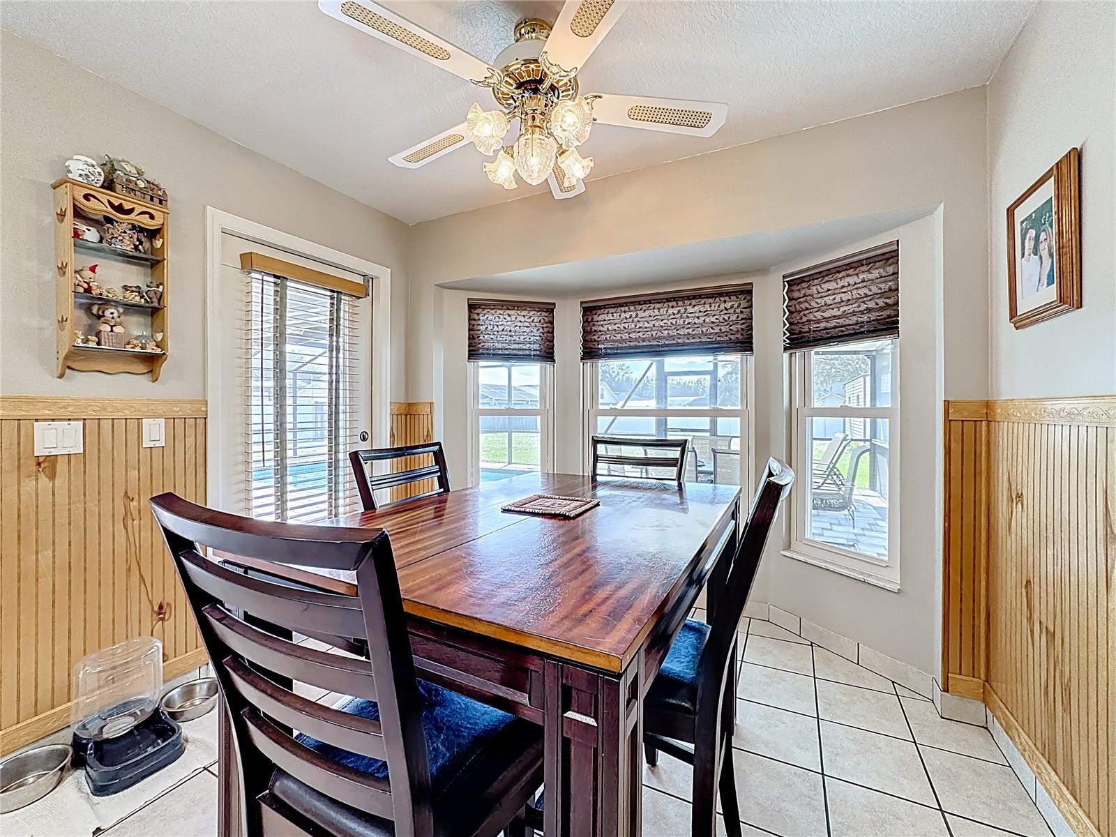 Image 18 of 64 For 35234 Queens Way