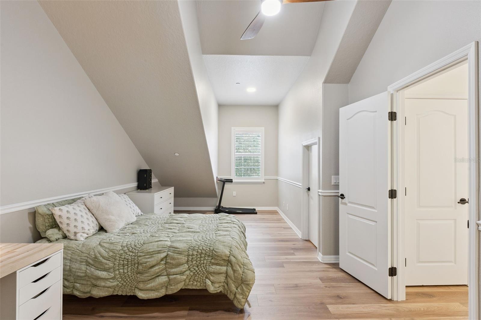 Image 22 of 51 For 162 Riggings Way