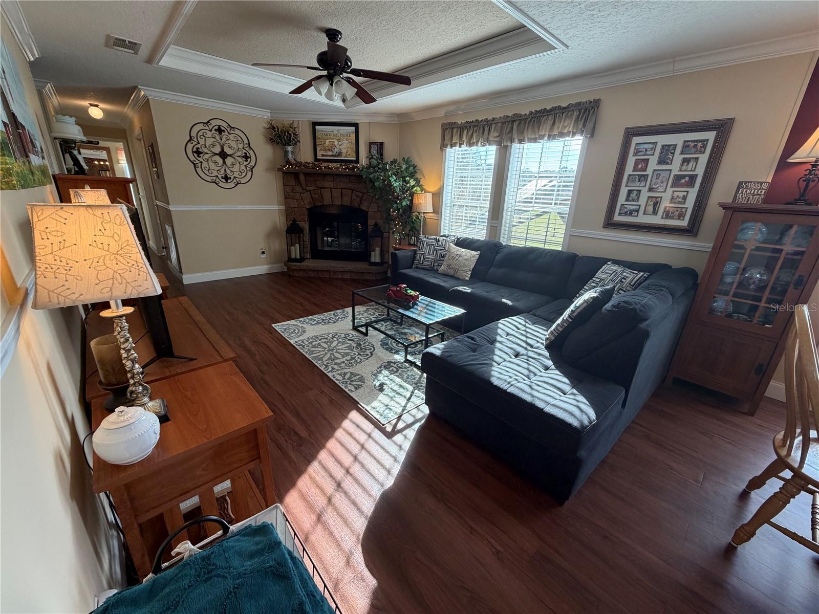 Image 32 of 59 For 8009 Sergeant Pepper Dr