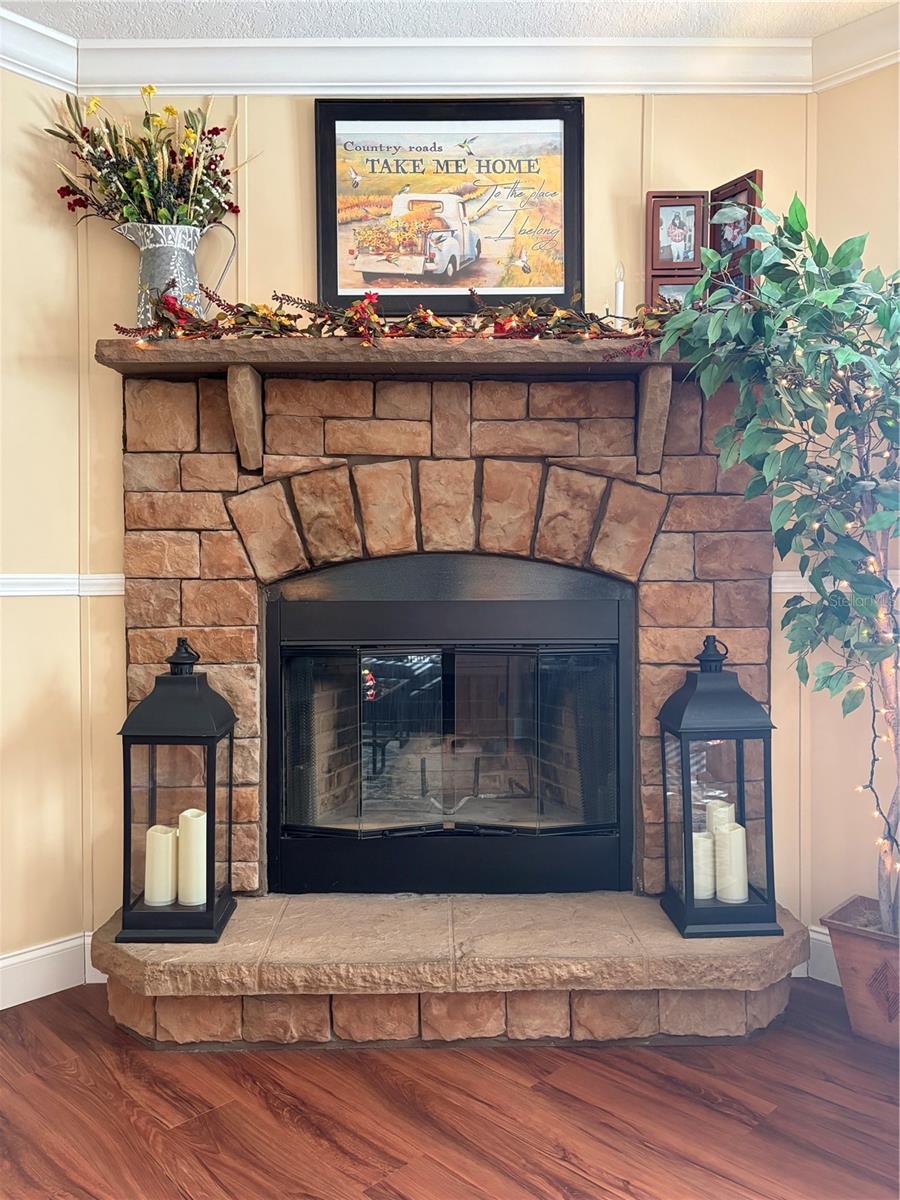 Image 34 of 59 For 8009 Sergeant Pepper Dr