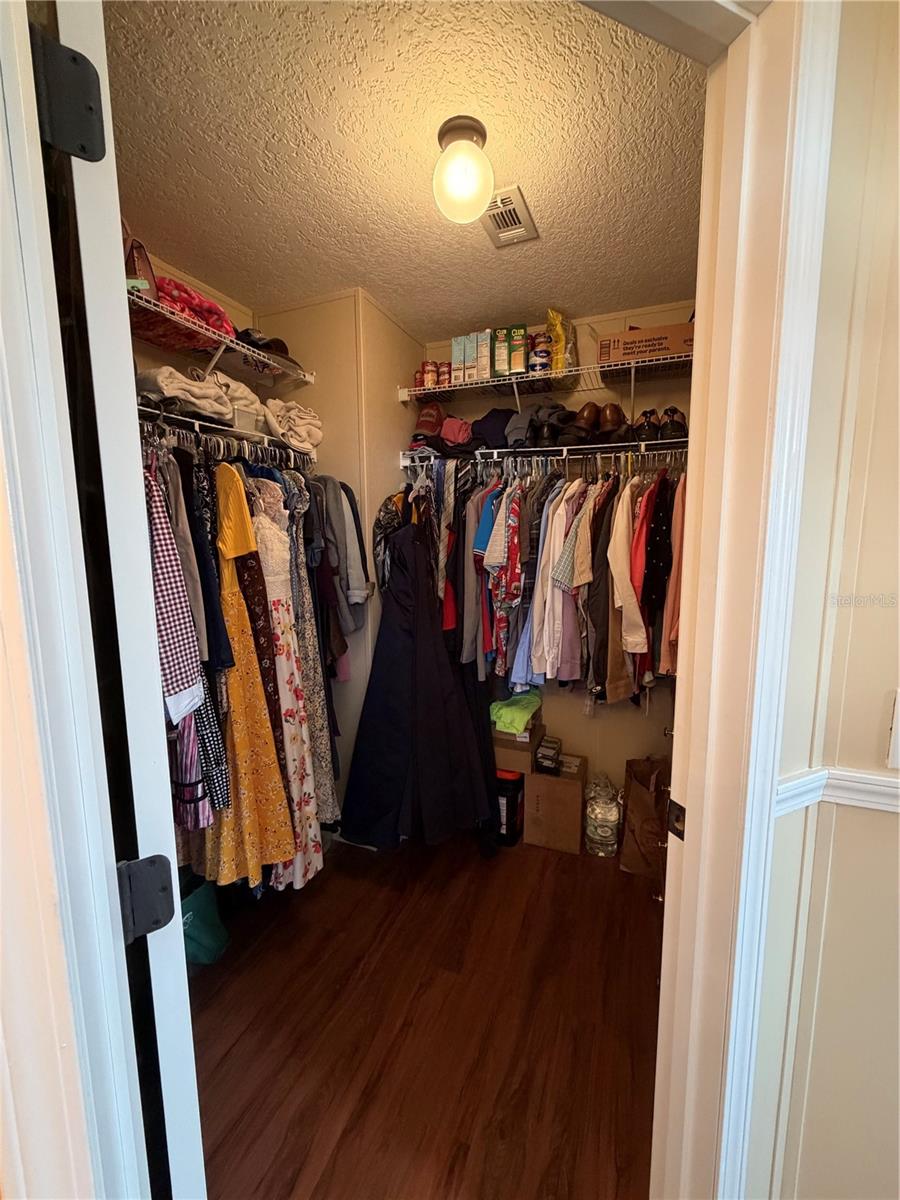 Image 51 of 59 For 8009 Sergeant Pepper Dr