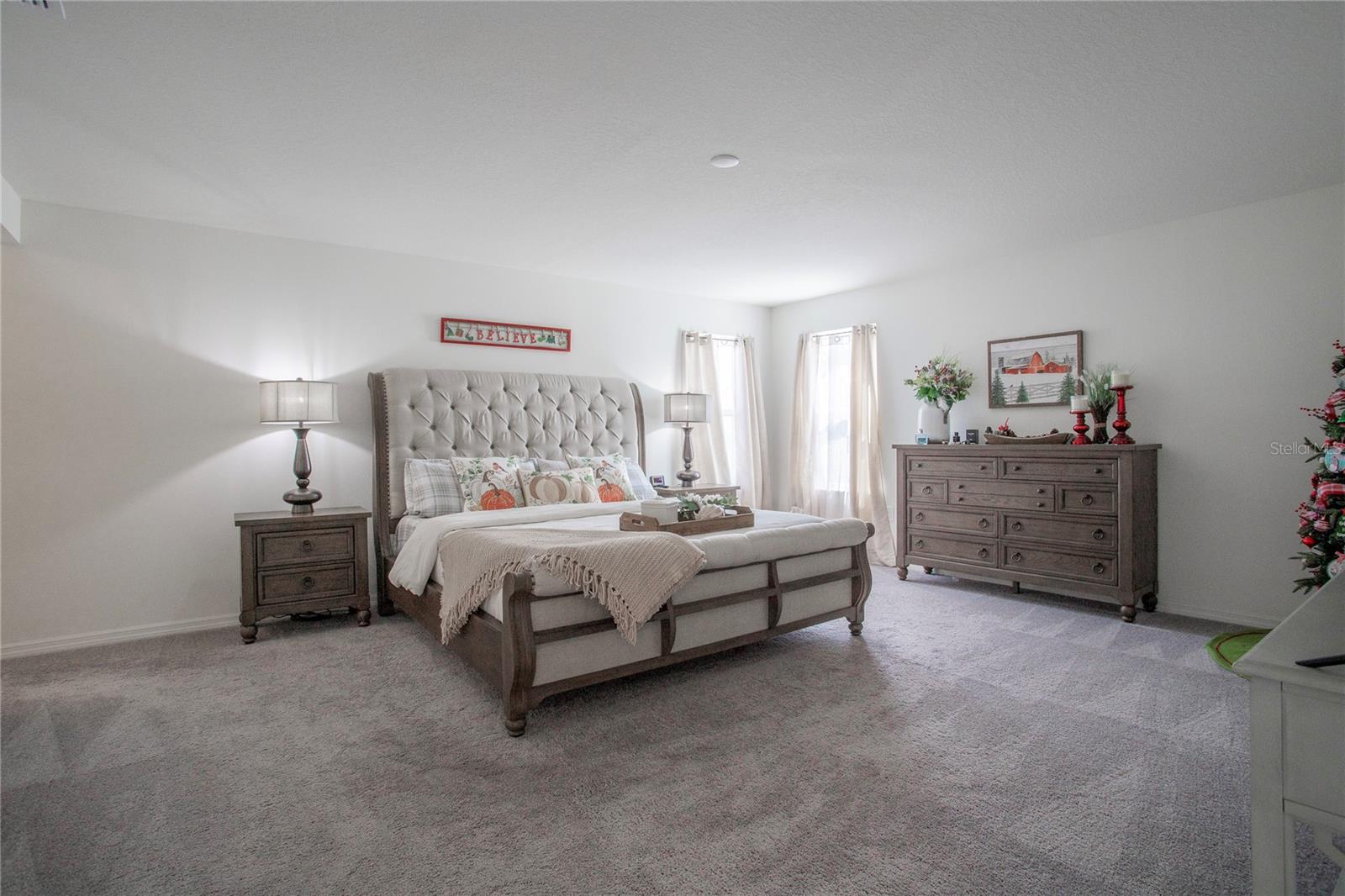 Image 18 of 53 For 605 Sarner Pass Way