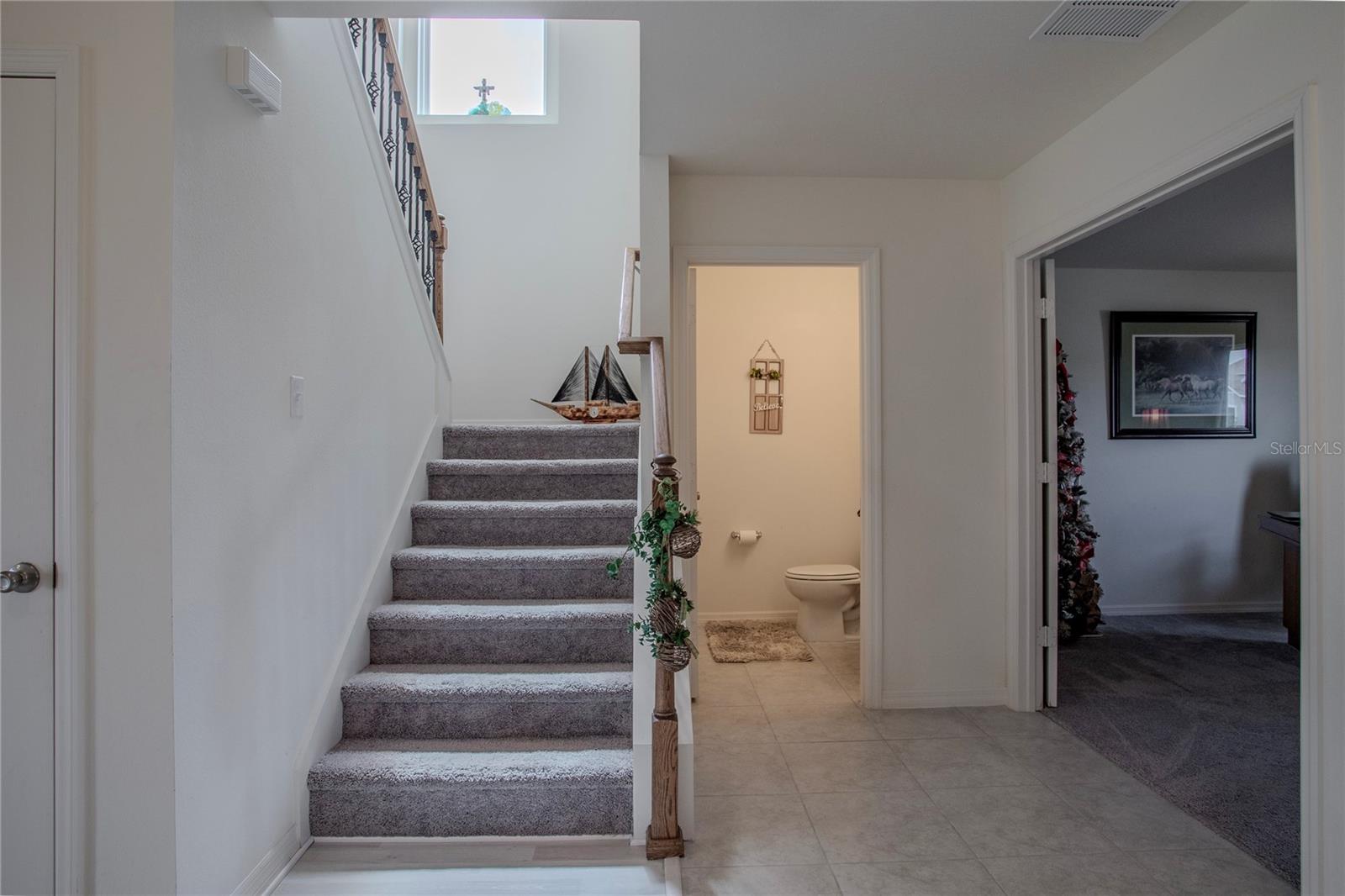 Image 29 of 53 For 605 Sarner Pass Way