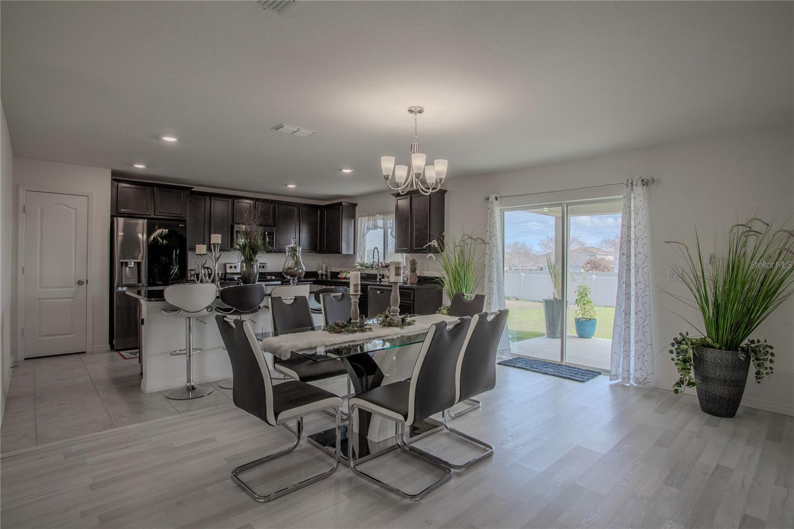 Image 9 of 53 For 605 Sarner Pass Way