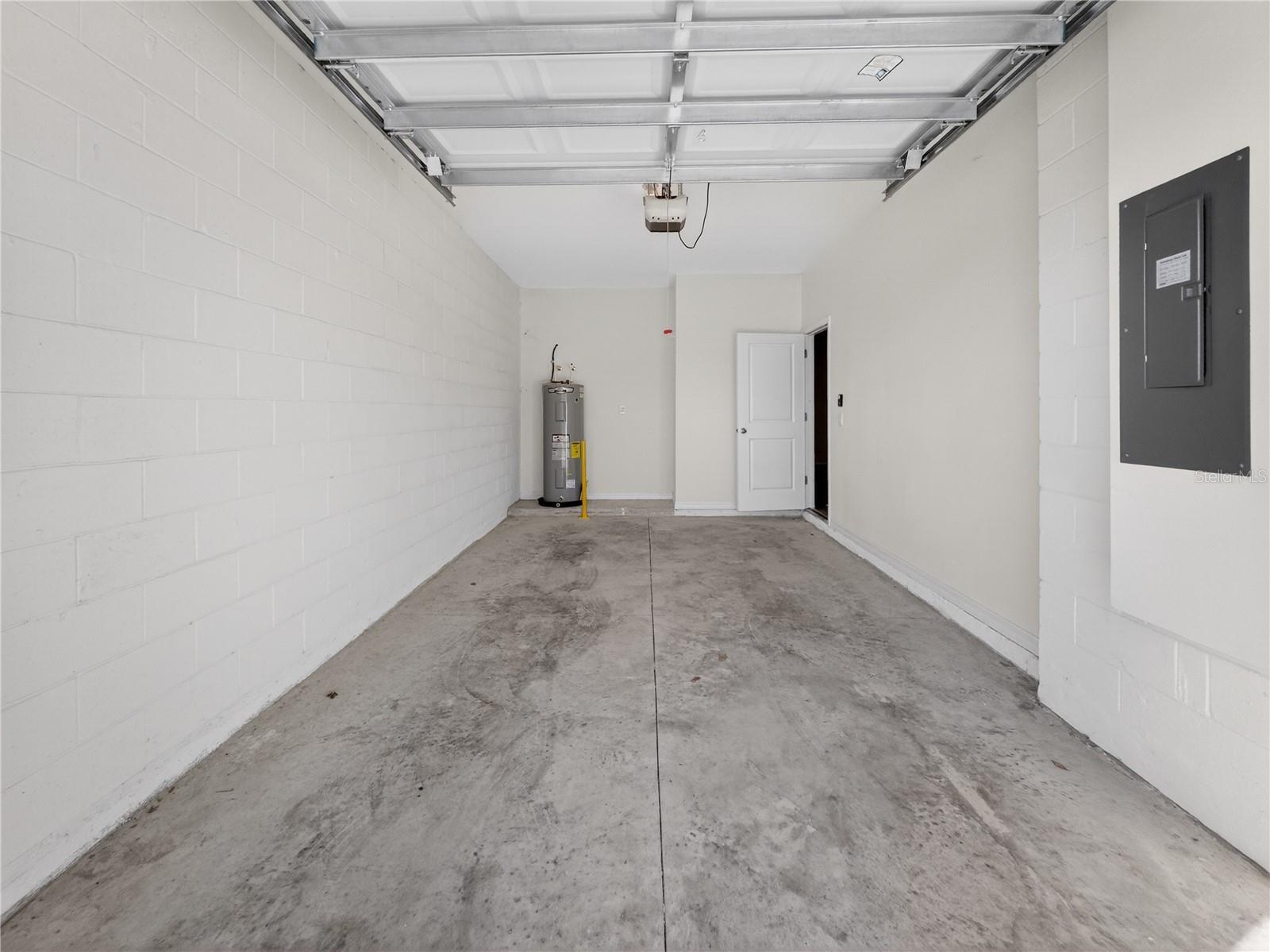 Image 34 of 41 For 5214 Dragonfly Drive