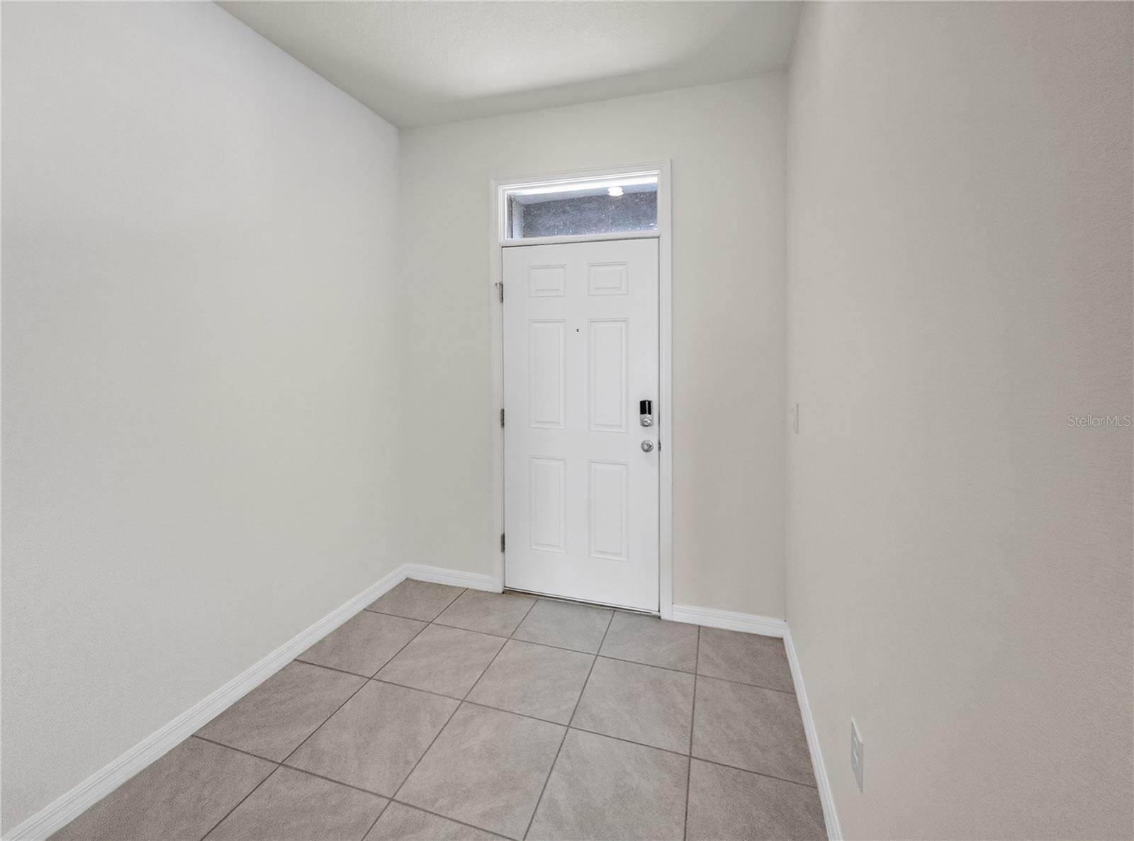 Image 7 of 41 For 5214 Dragonfly Drive