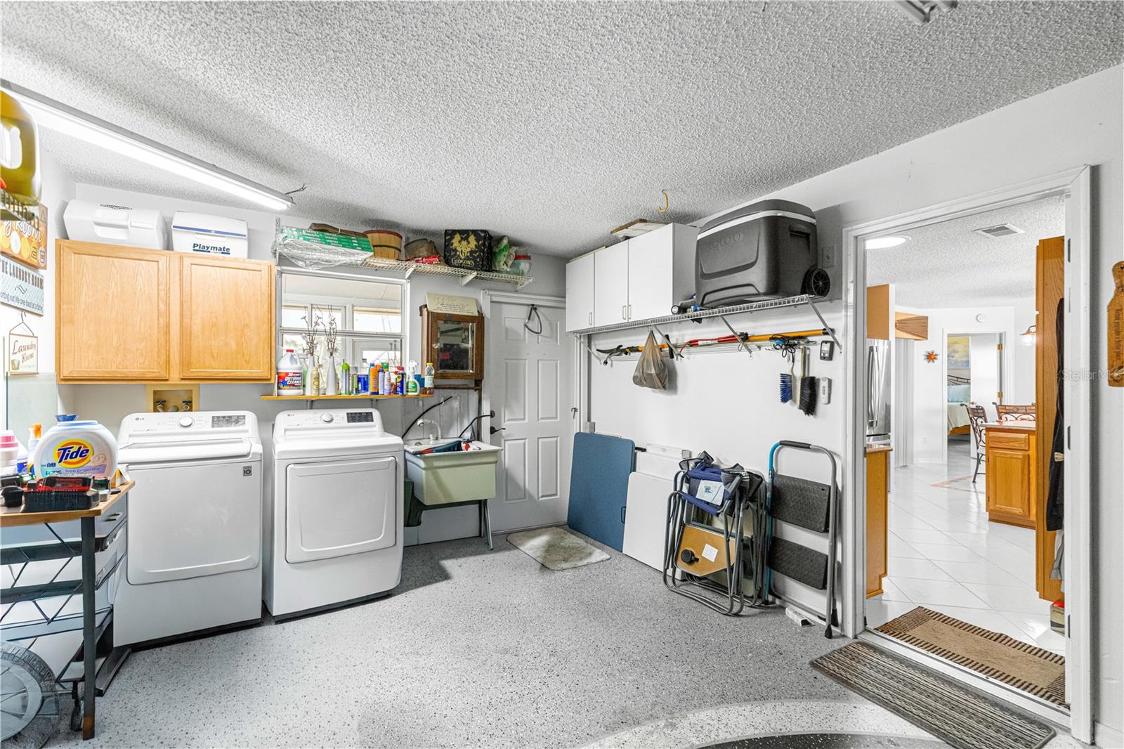 Image 35 of 48 For 674 Camino Del Rey Drive