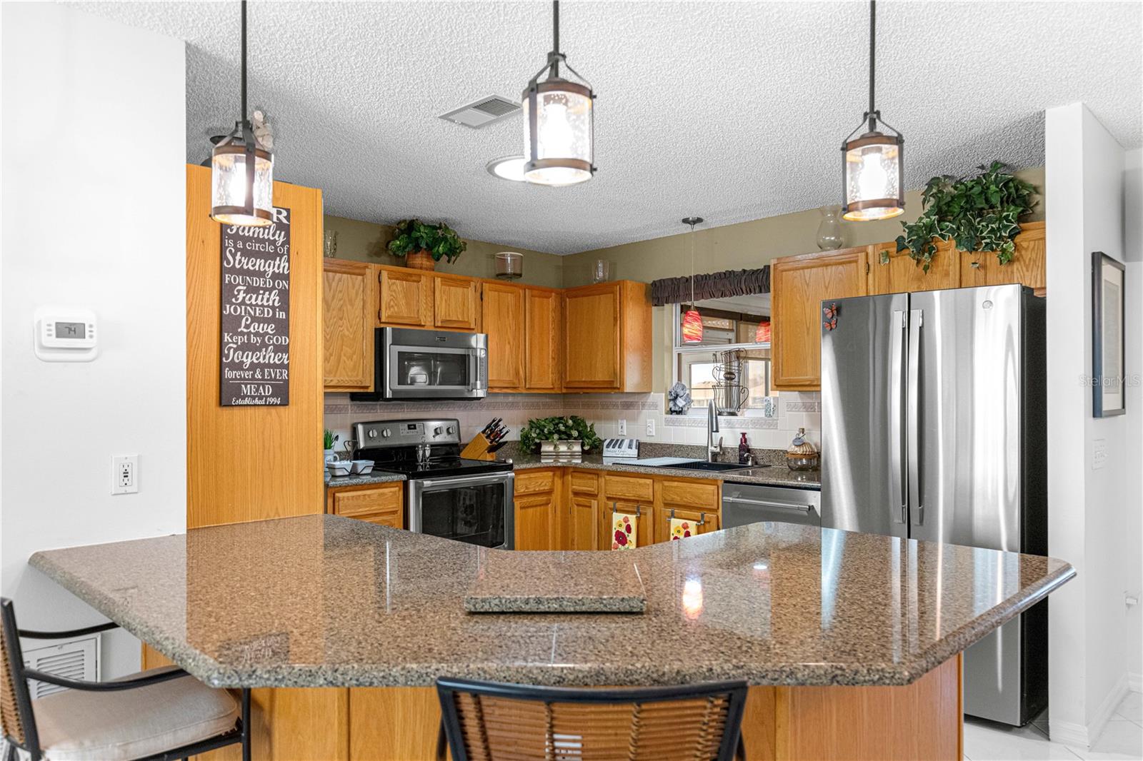 Image 6 of 48 For 674 Camino Del Rey Drive