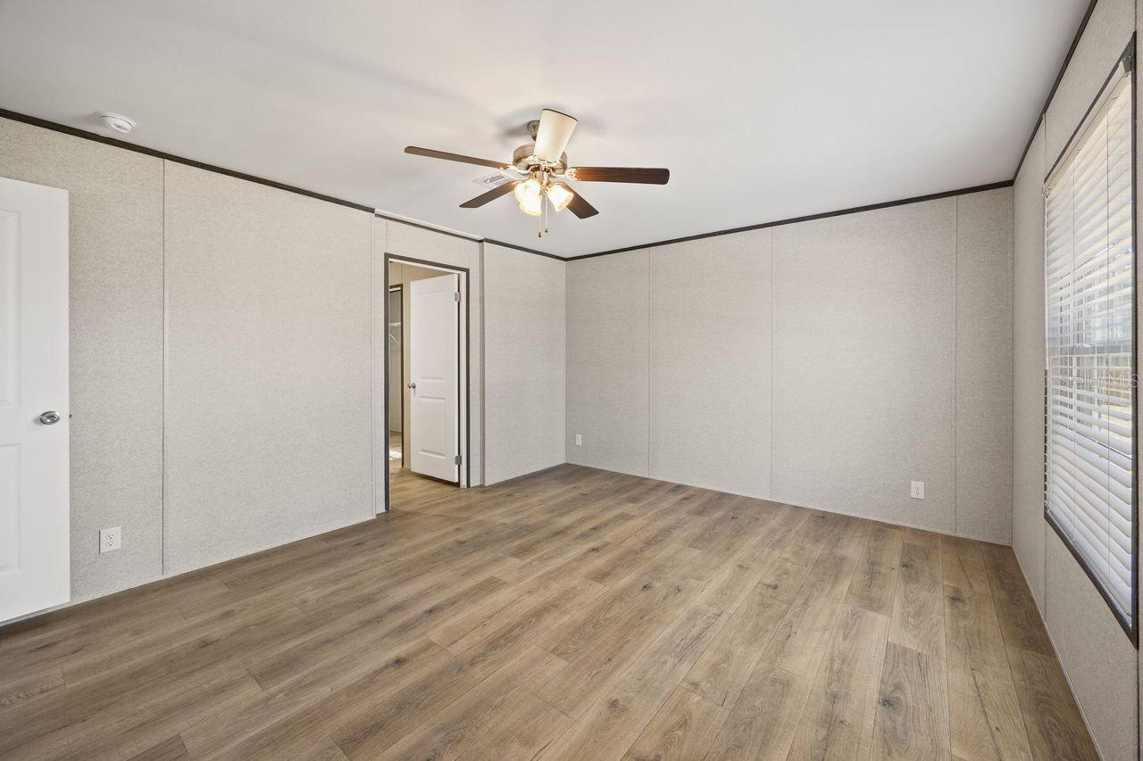 Image 8 of 16 For 11487 42nd Terrace