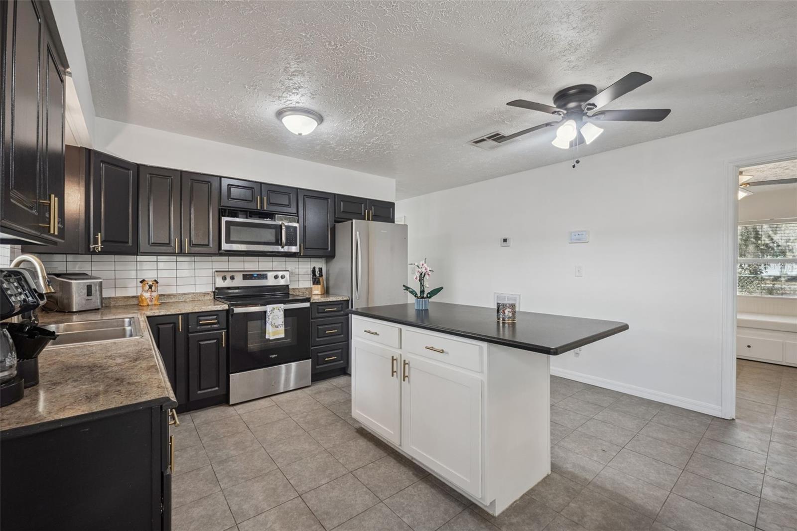 Image 6 of 38 For 1355 Cr 604  