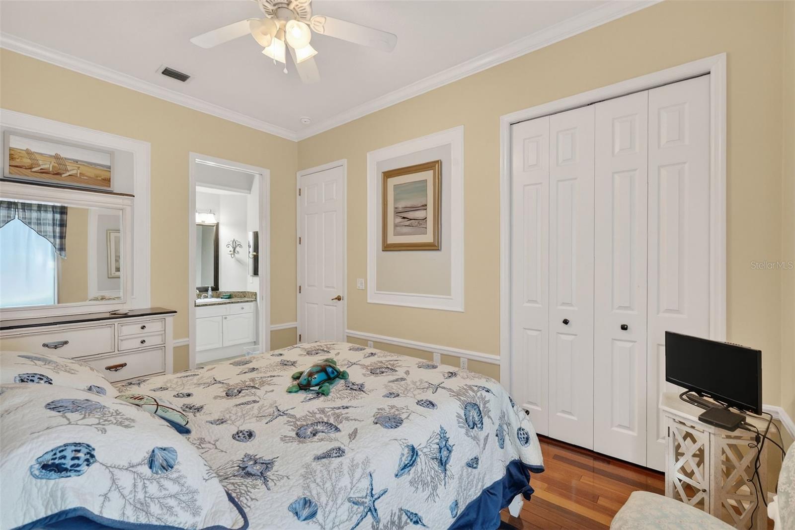 Image 28 of 61 For 19146 Park Place Boulevard