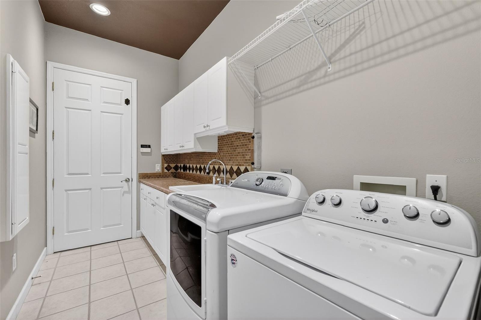 Image 34 of 61 For 19146 Park Place Boulevard