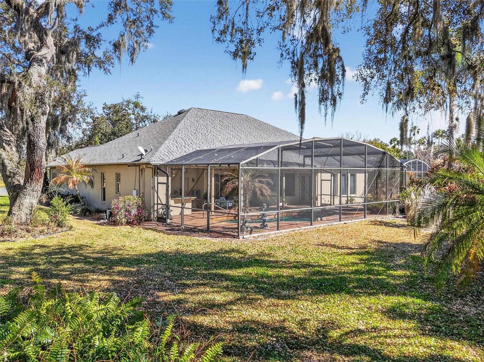 Image 7 of 61 For 19146 Park Place Boulevard