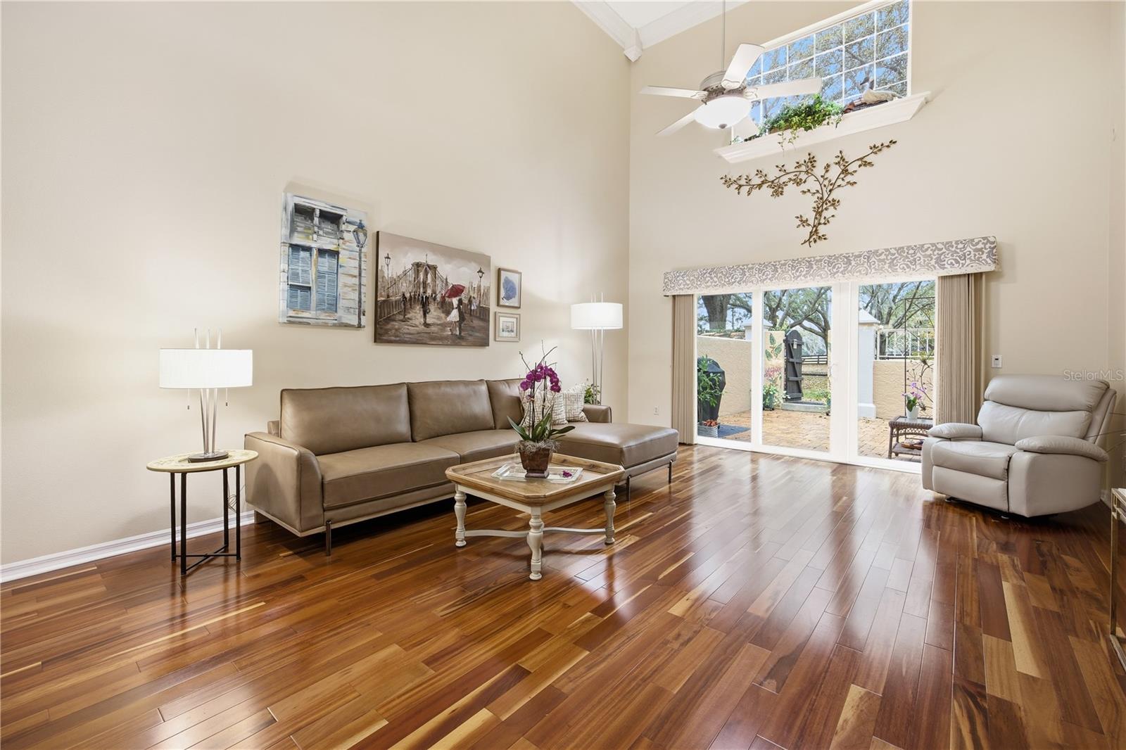 Image 14 of 48 For 1220 Avenida De Las Casas