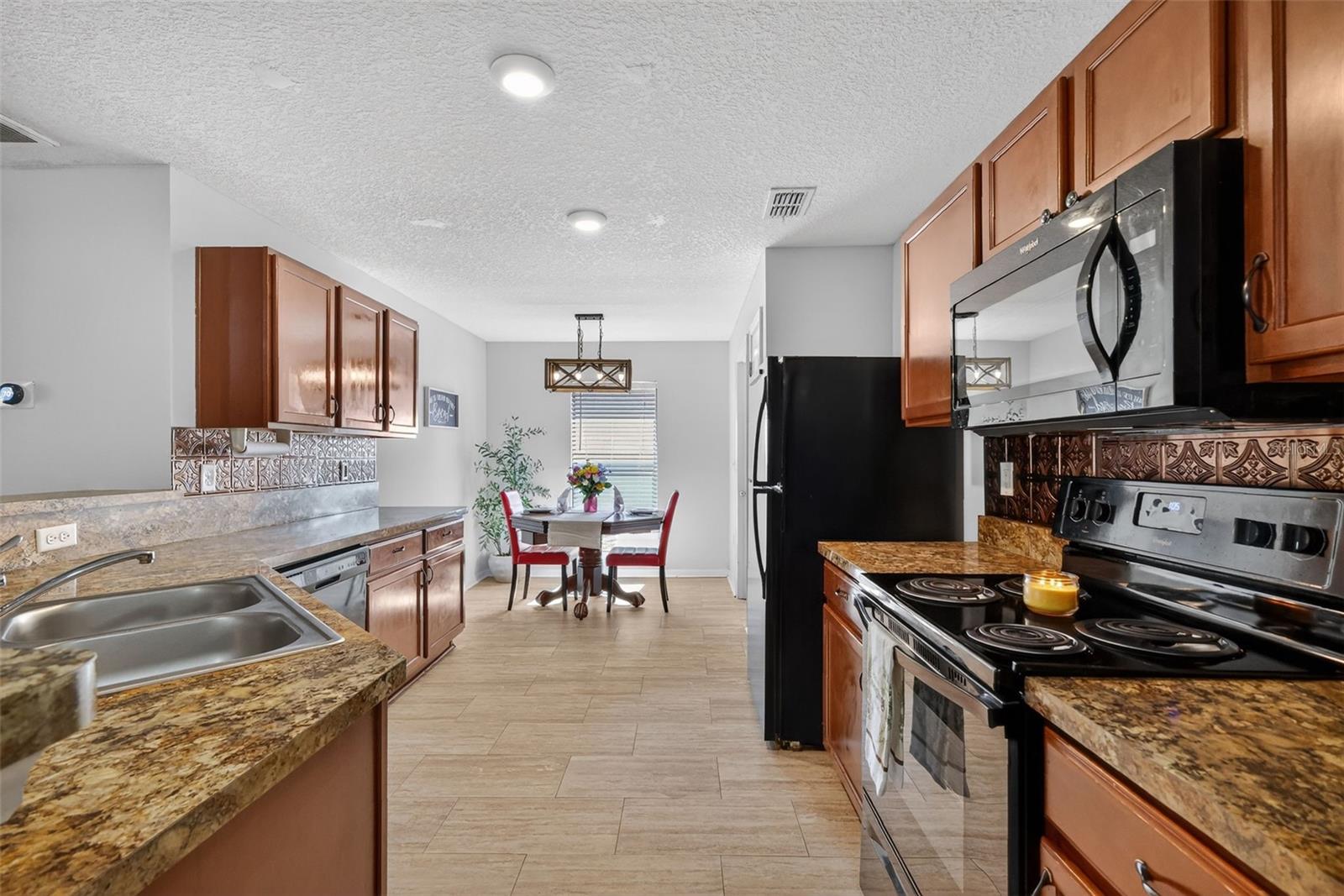 Image 12 of 31 For 2322 Bexley Drive