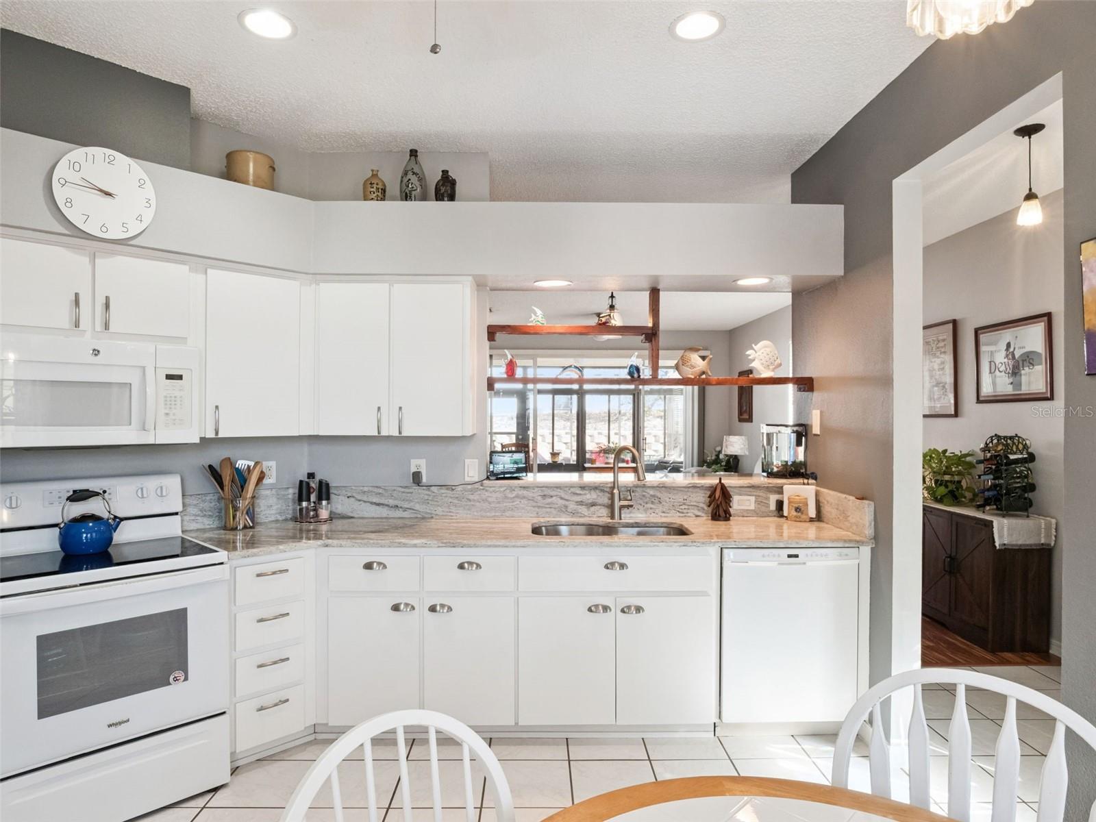 Image 11 of 63 For 4921 Glen Coe Street