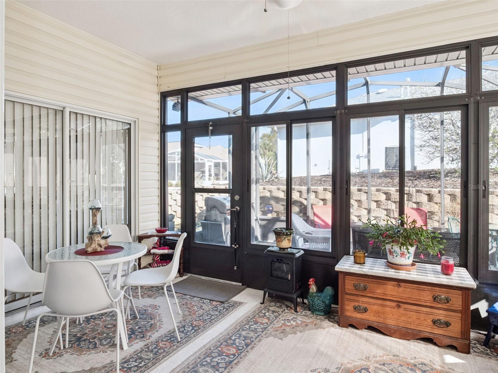 Image 22 of 63 For 4921 Glen Coe Street