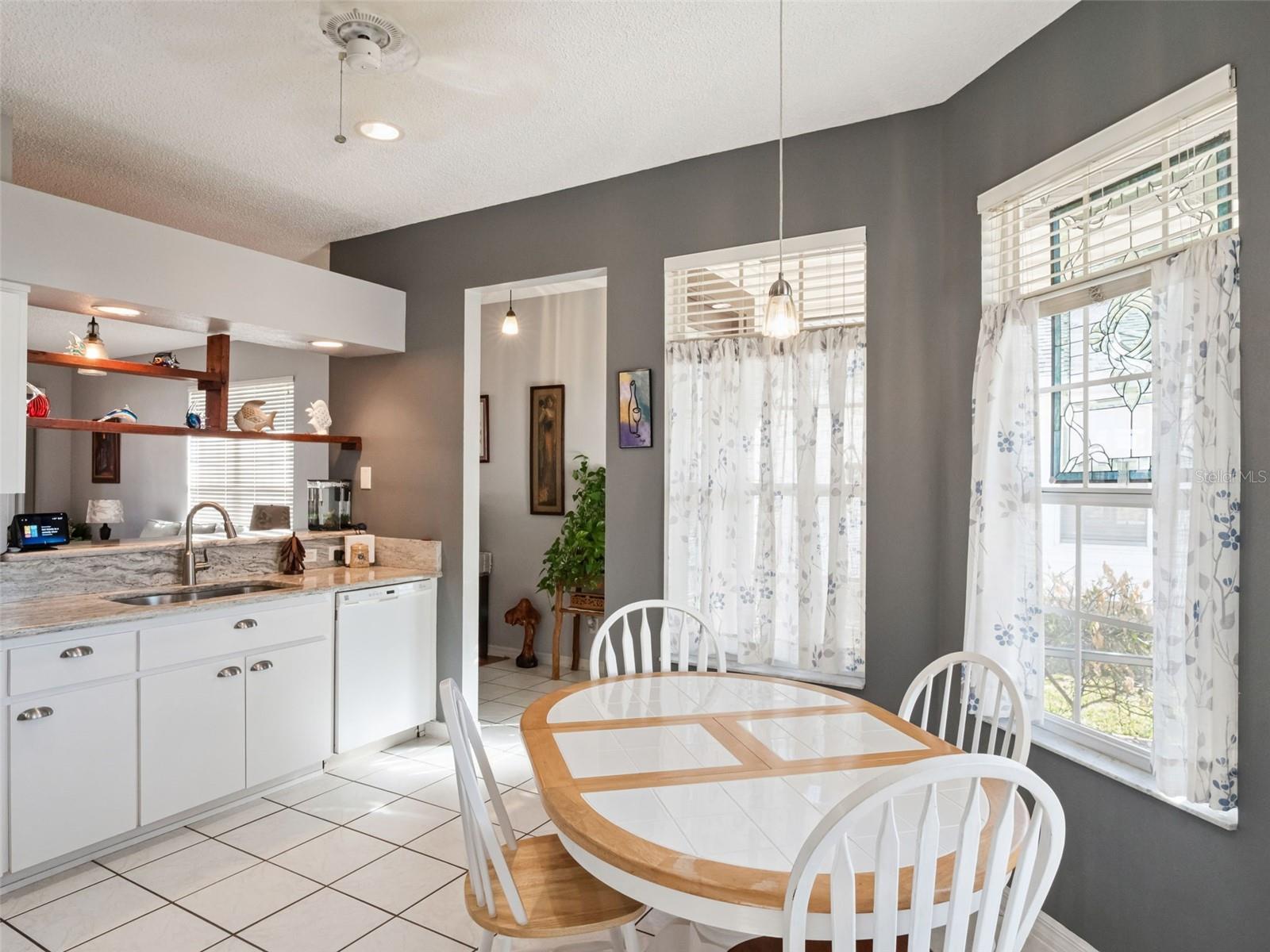 Image 8 of 63 For 4921 Glen Coe Street