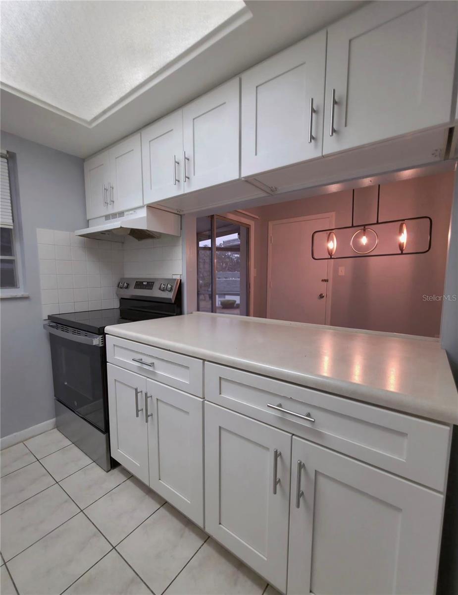 Image 10 of 18 For 1532 25th Street F