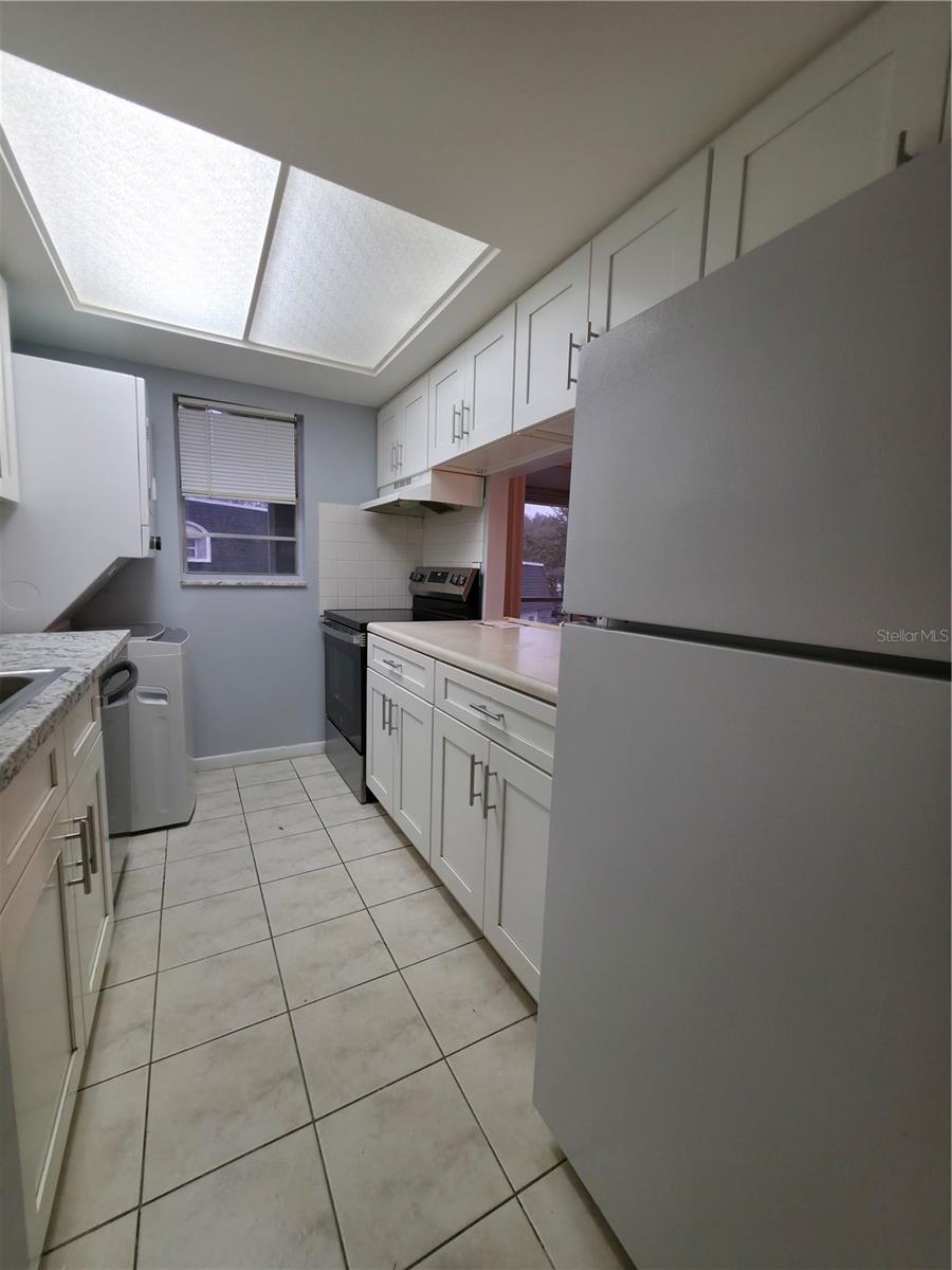 Image 11 of 18 For 1532 25th Street F