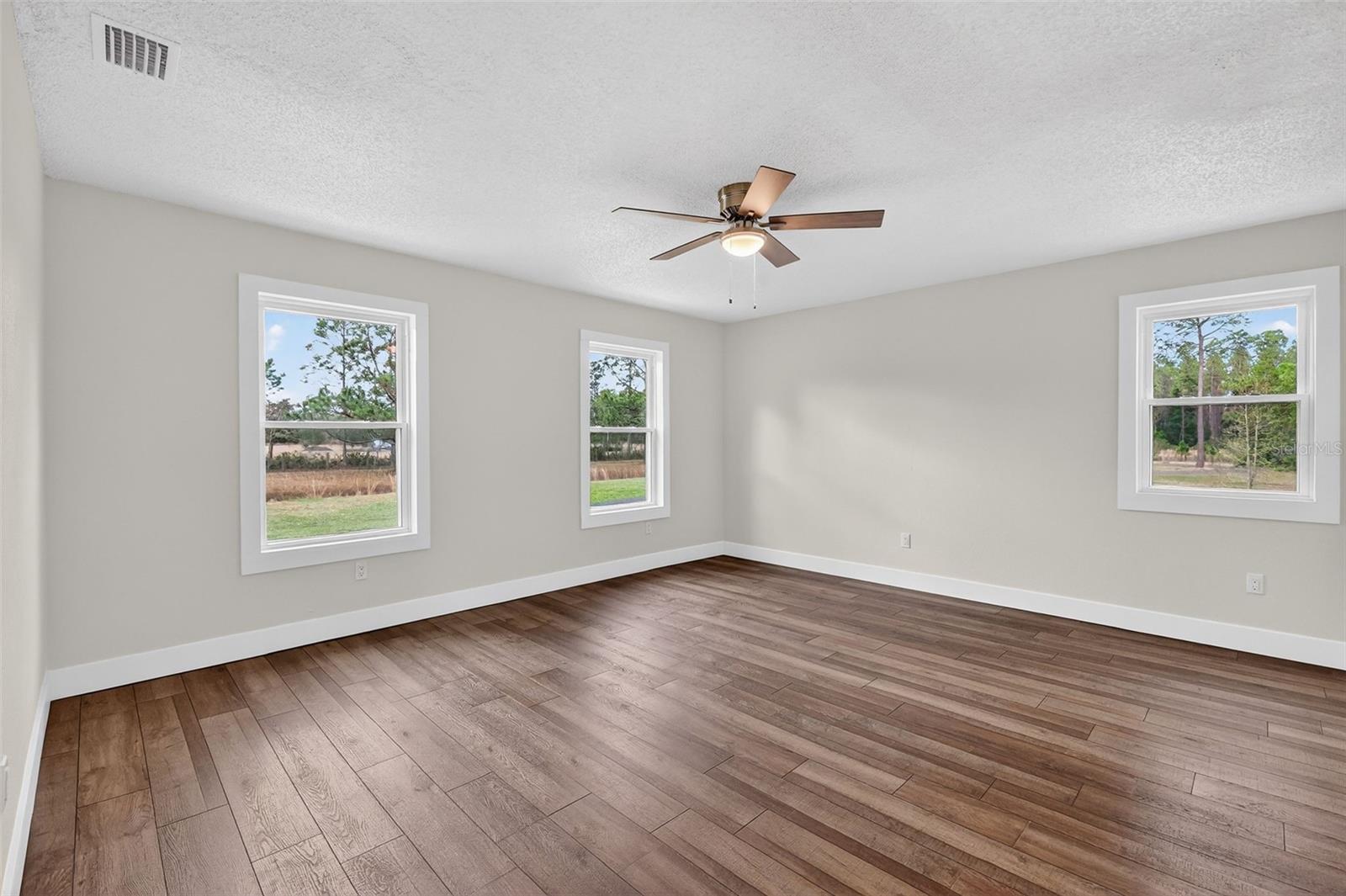 Image 15 of 41 For 1475 Clark Bay Road