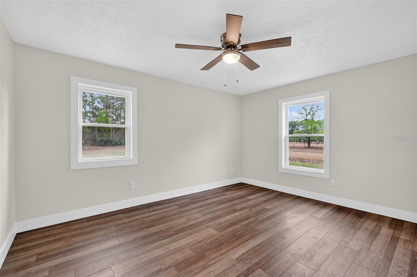 Image 19 of 41 For 1475 Clark Bay Road