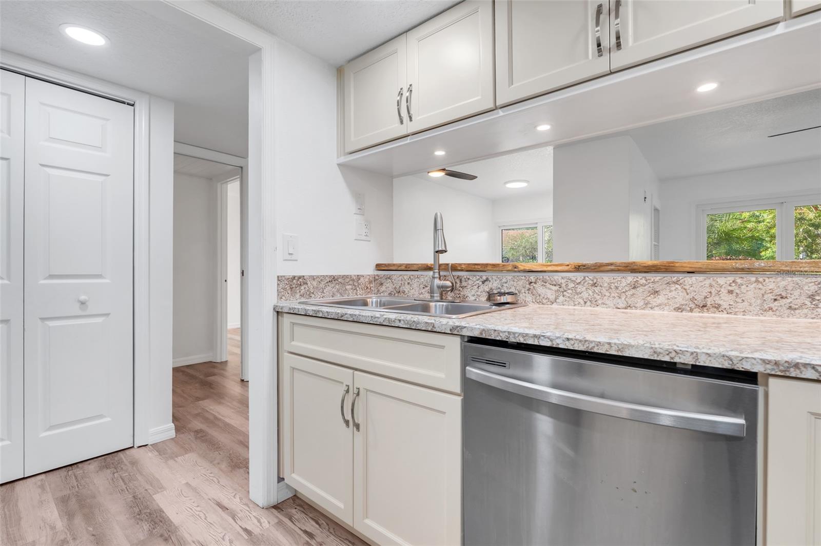 Image 10 of 28 For 1051 Highland Street 4b