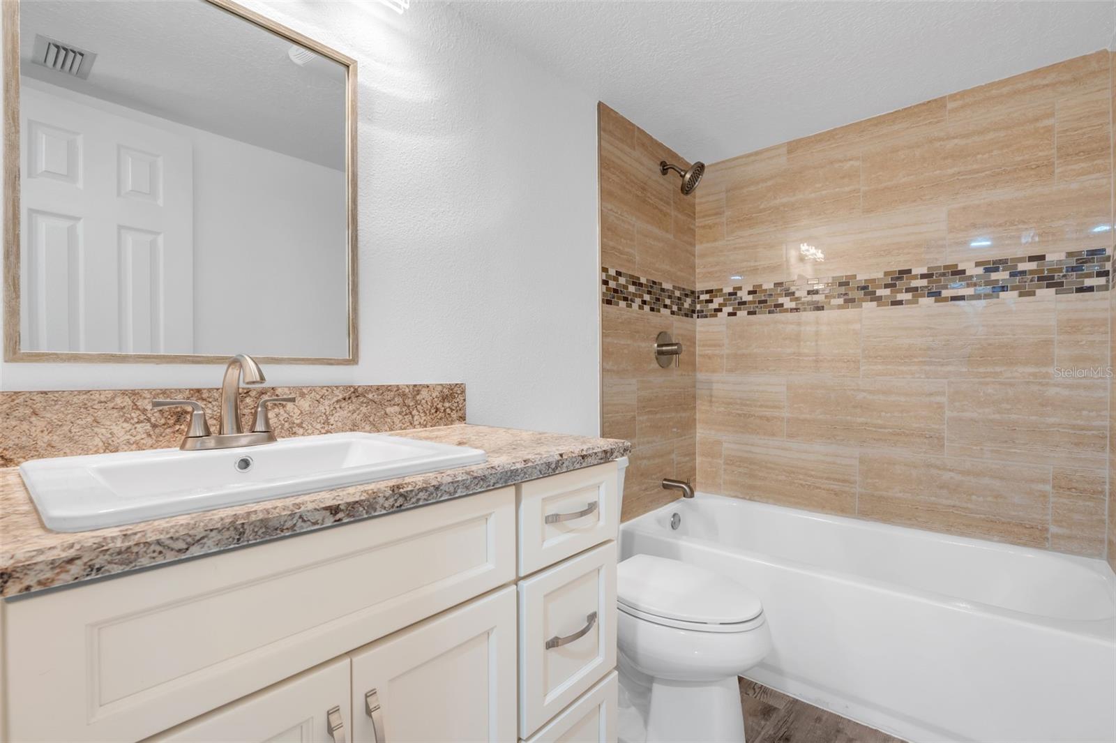 Image 16 of 28 For 1051 Highland Street 4b