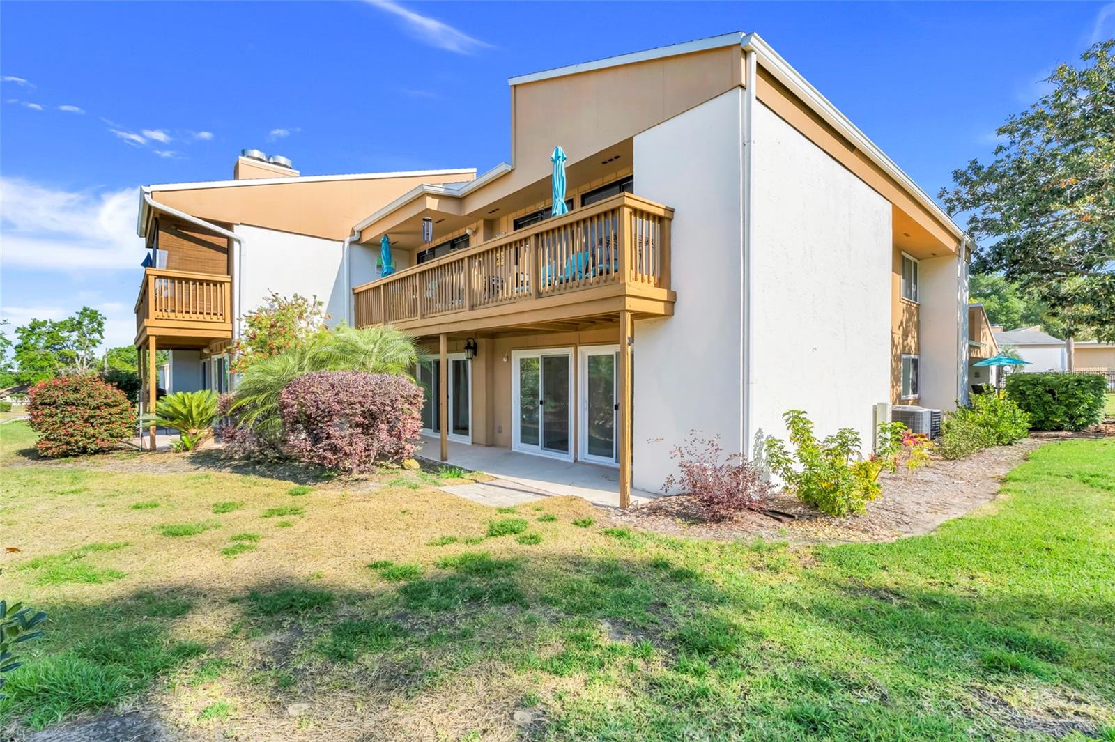 Image 22 of 28 For 1051 Highland Street 4b