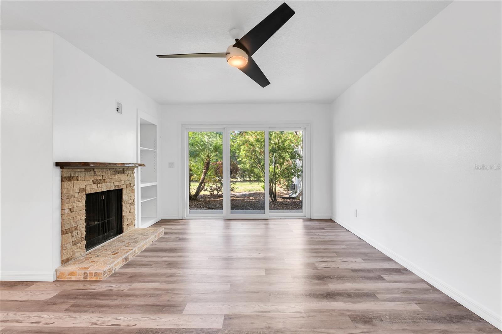 Image 3 of 28 For 1051 Highland Street 4b