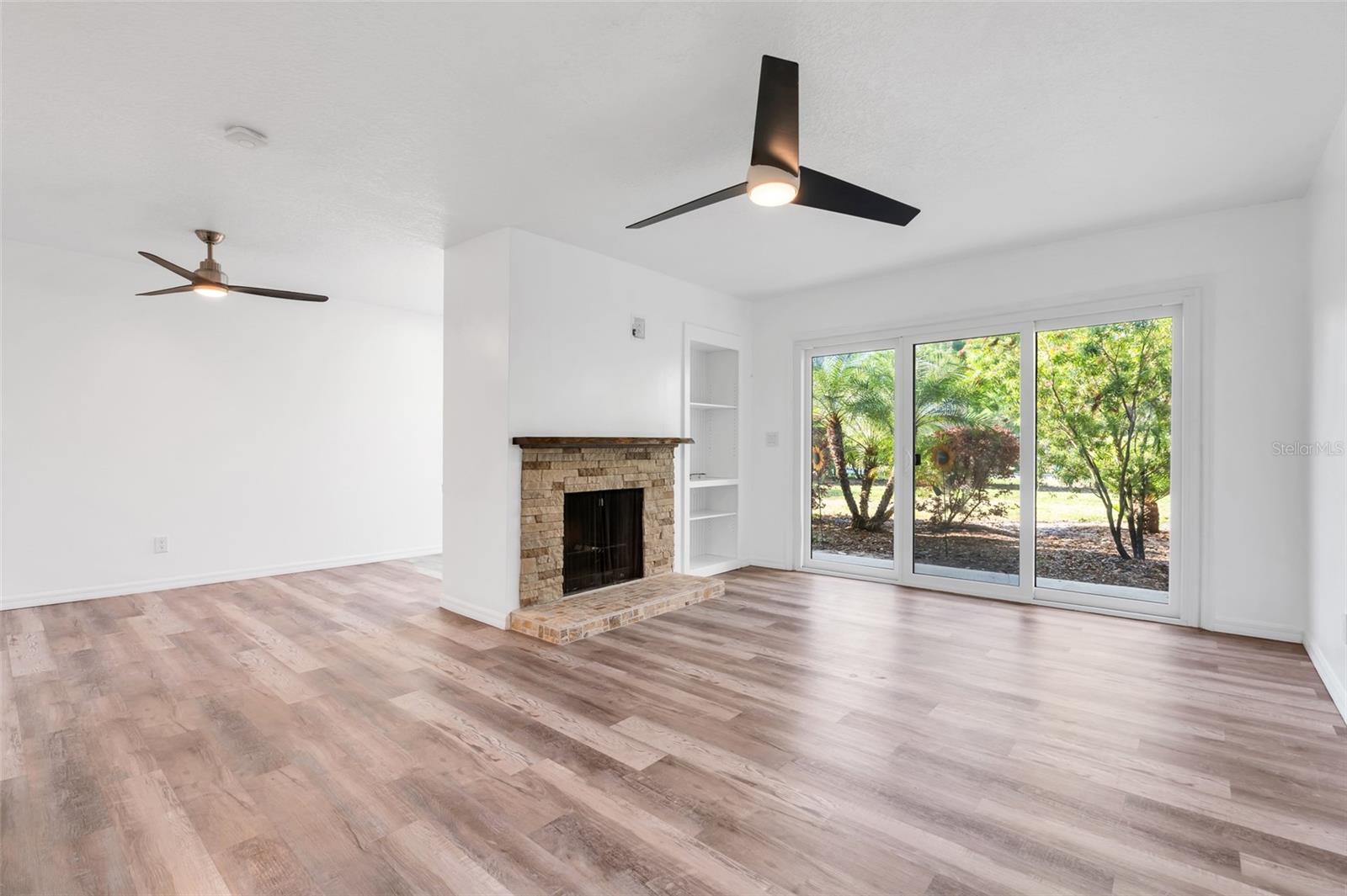 Image 4 of 28 For 1051 Highland Street 4b