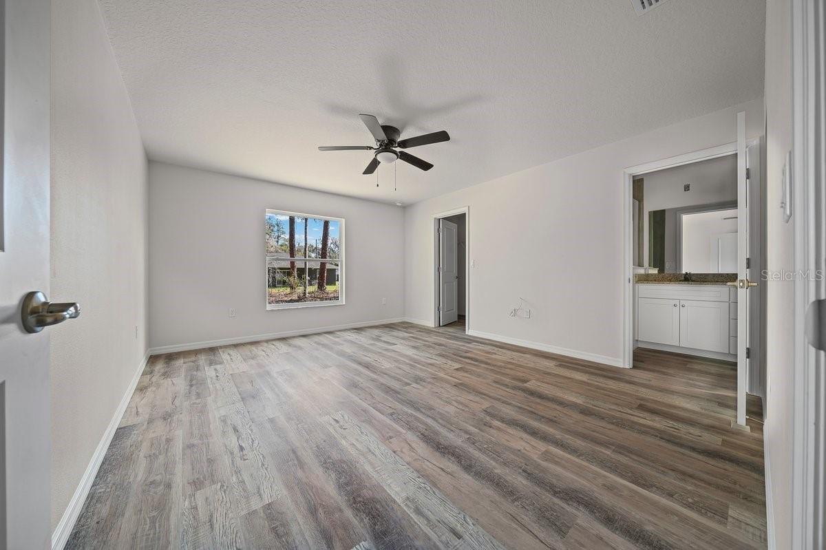 Image 15 of 27 For 9939 Athenia Drive