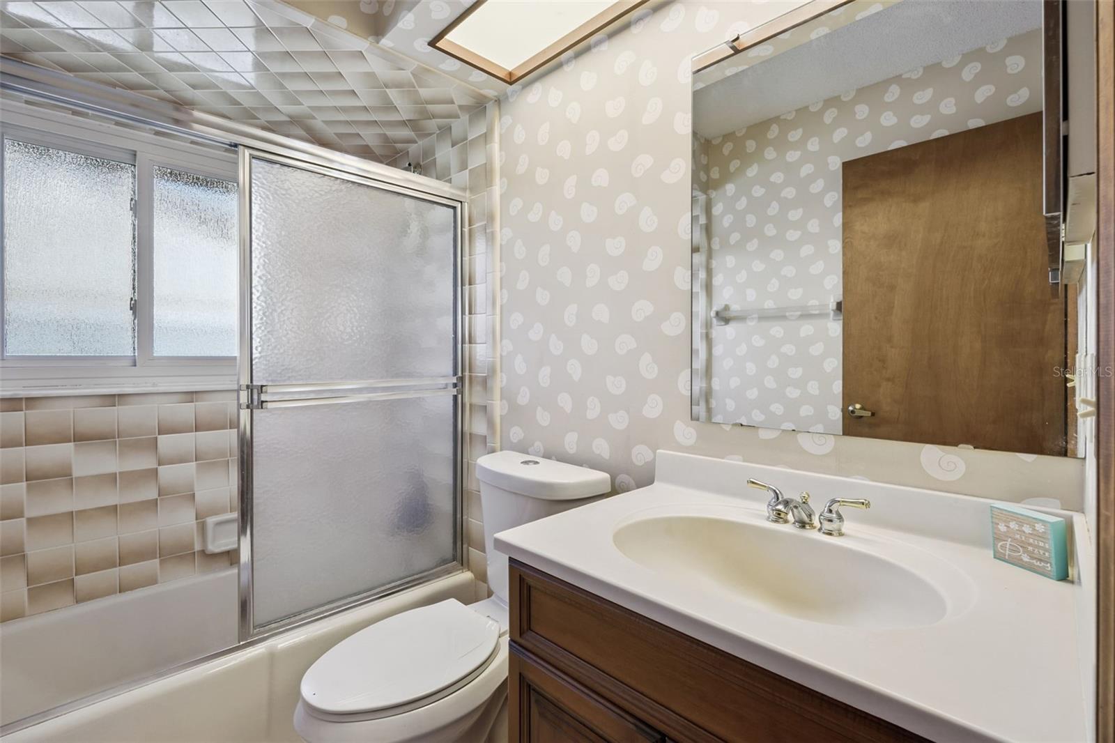 Image 28 of 48 For 1224 Palmetto Road