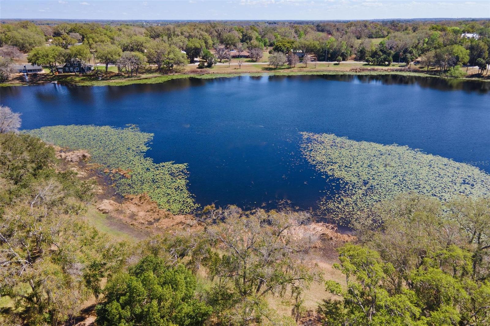 Image 39 of 44 For 405 Mirror Lake Drive