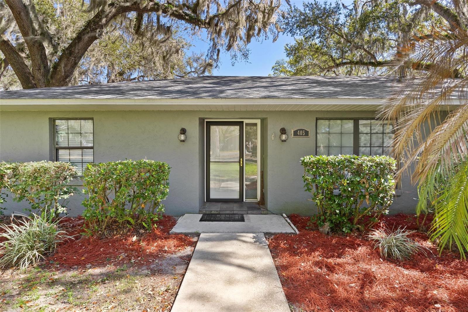 Image 5 of 44 For 405 Mirror Lake Drive