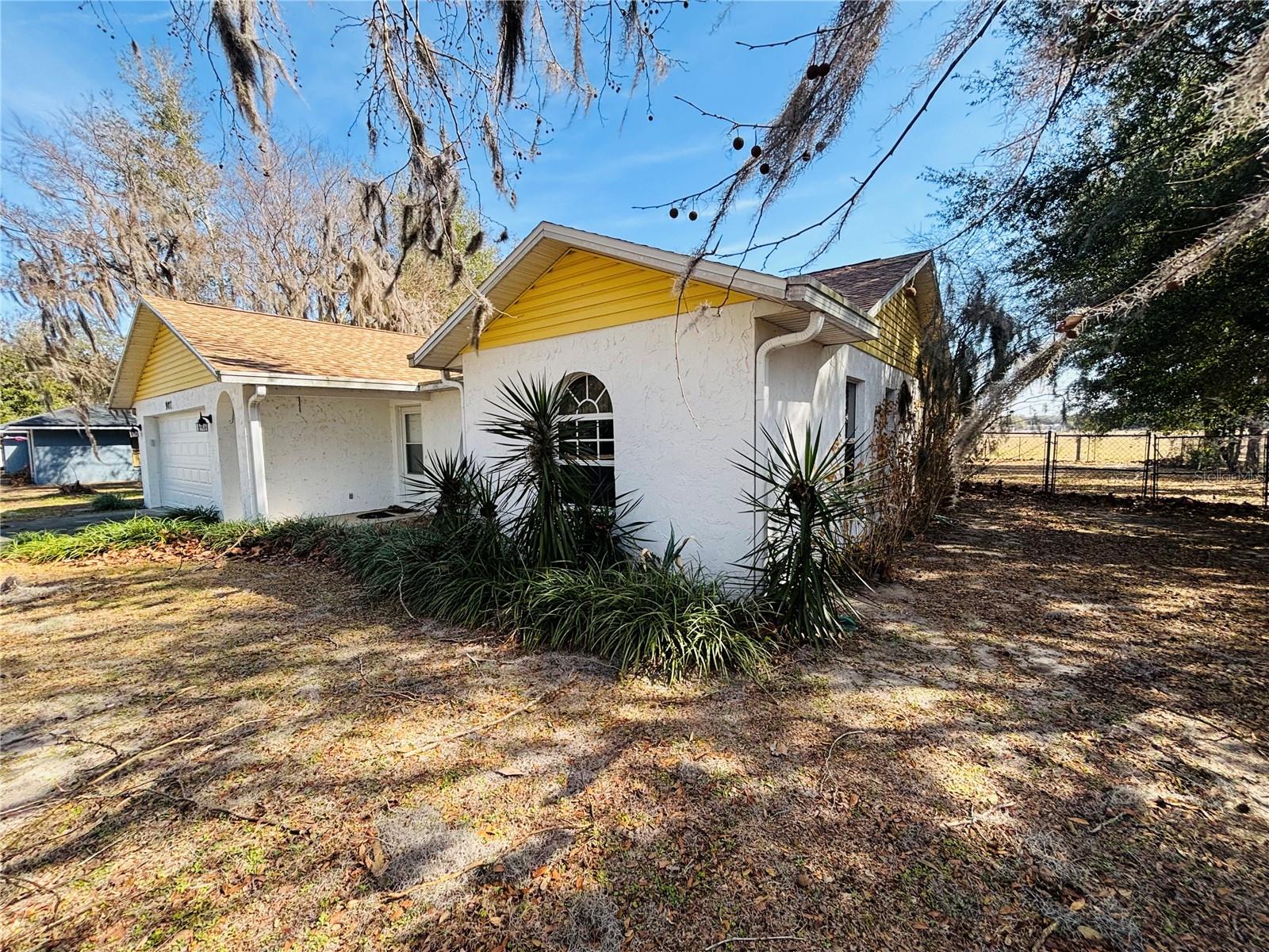 Image 6 of 19 For 907 West Street