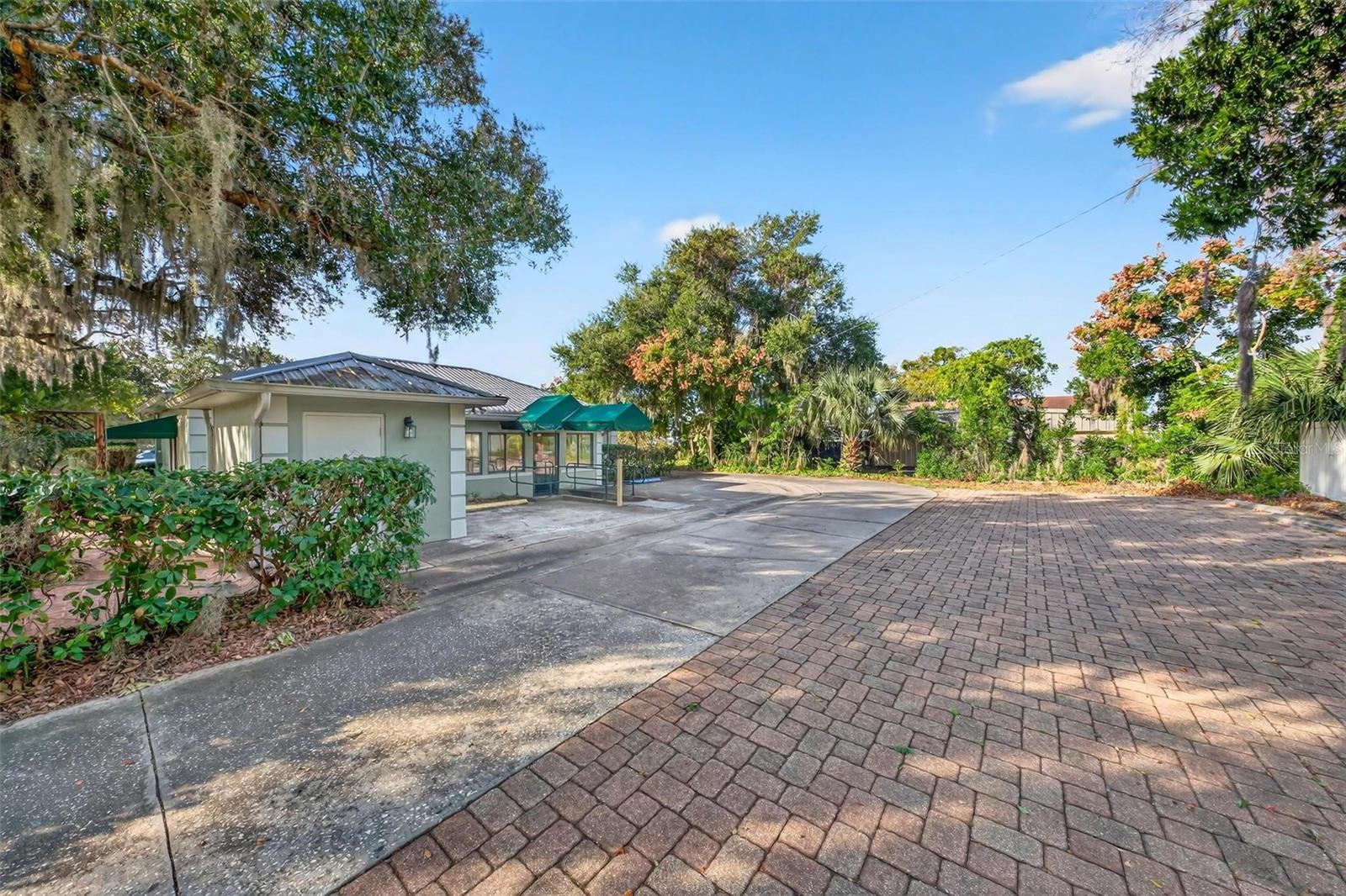 Image 29 of 66 For 1318 Eustis Street