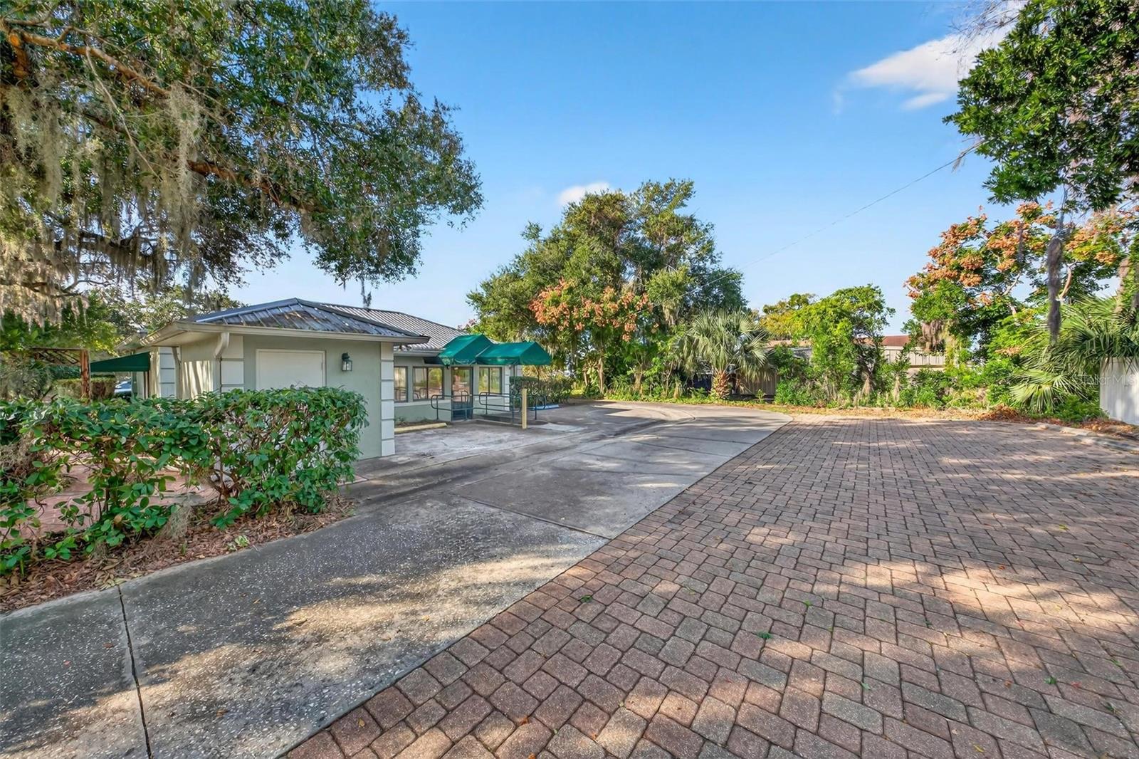 Image 30 of 66 For 1318 Eustis Street