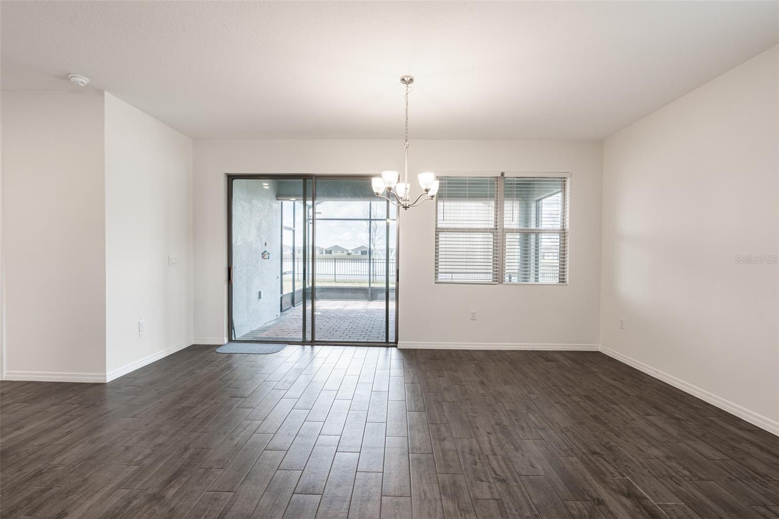 Image 14 of 40 For 17615 Blazing Star Circle