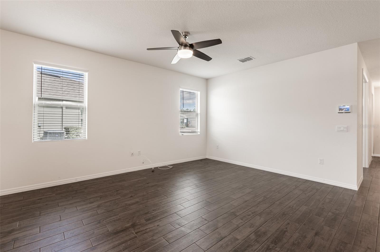 Image 16 of 40 For 17615 Blazing Star Circle