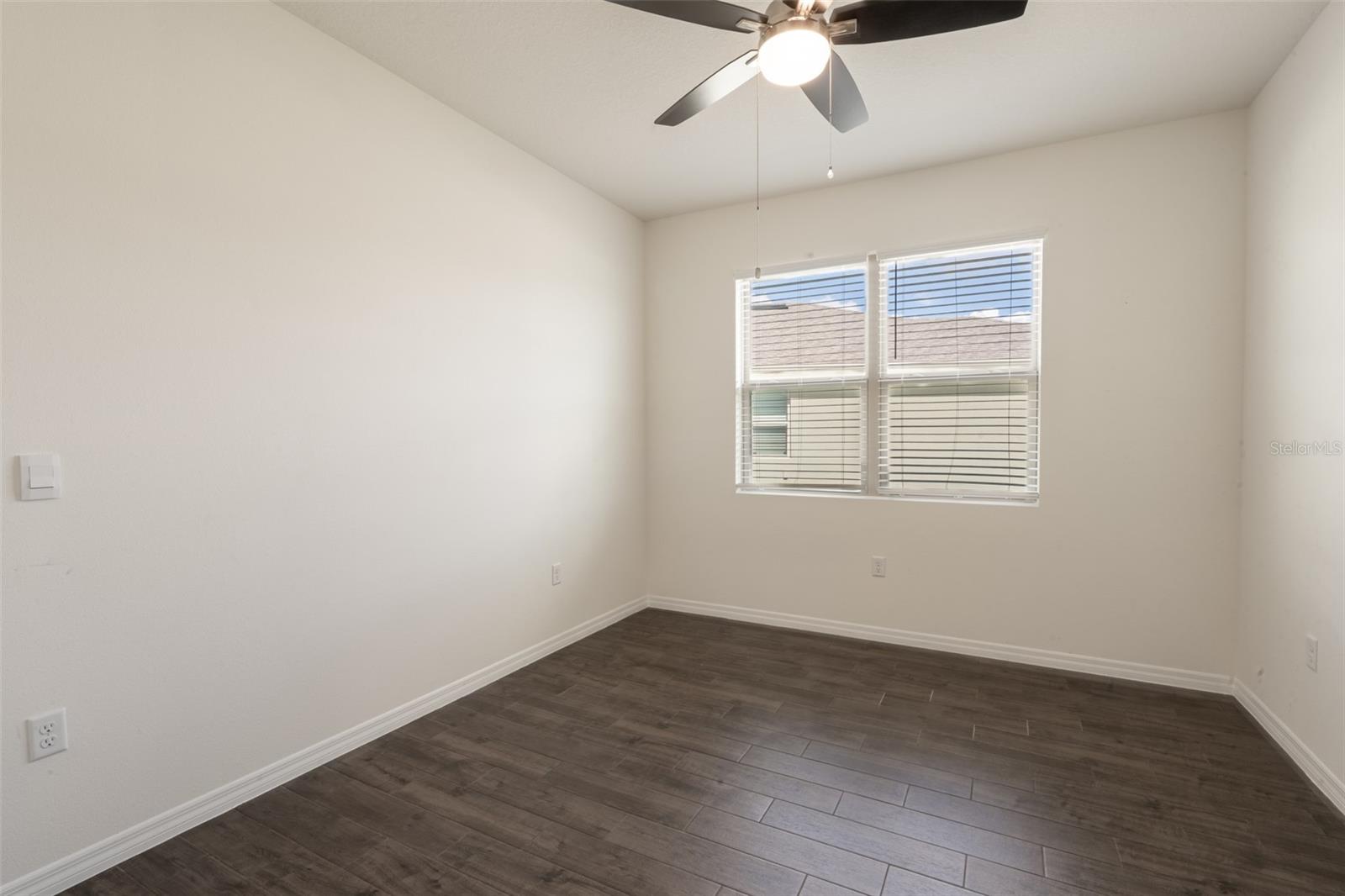 Image 19 of 40 For 17615 Blazing Star Circle