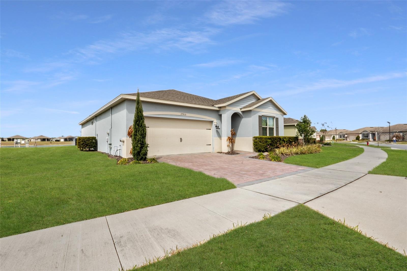 Image 2 of 40 For 17615 Blazing Star Circle