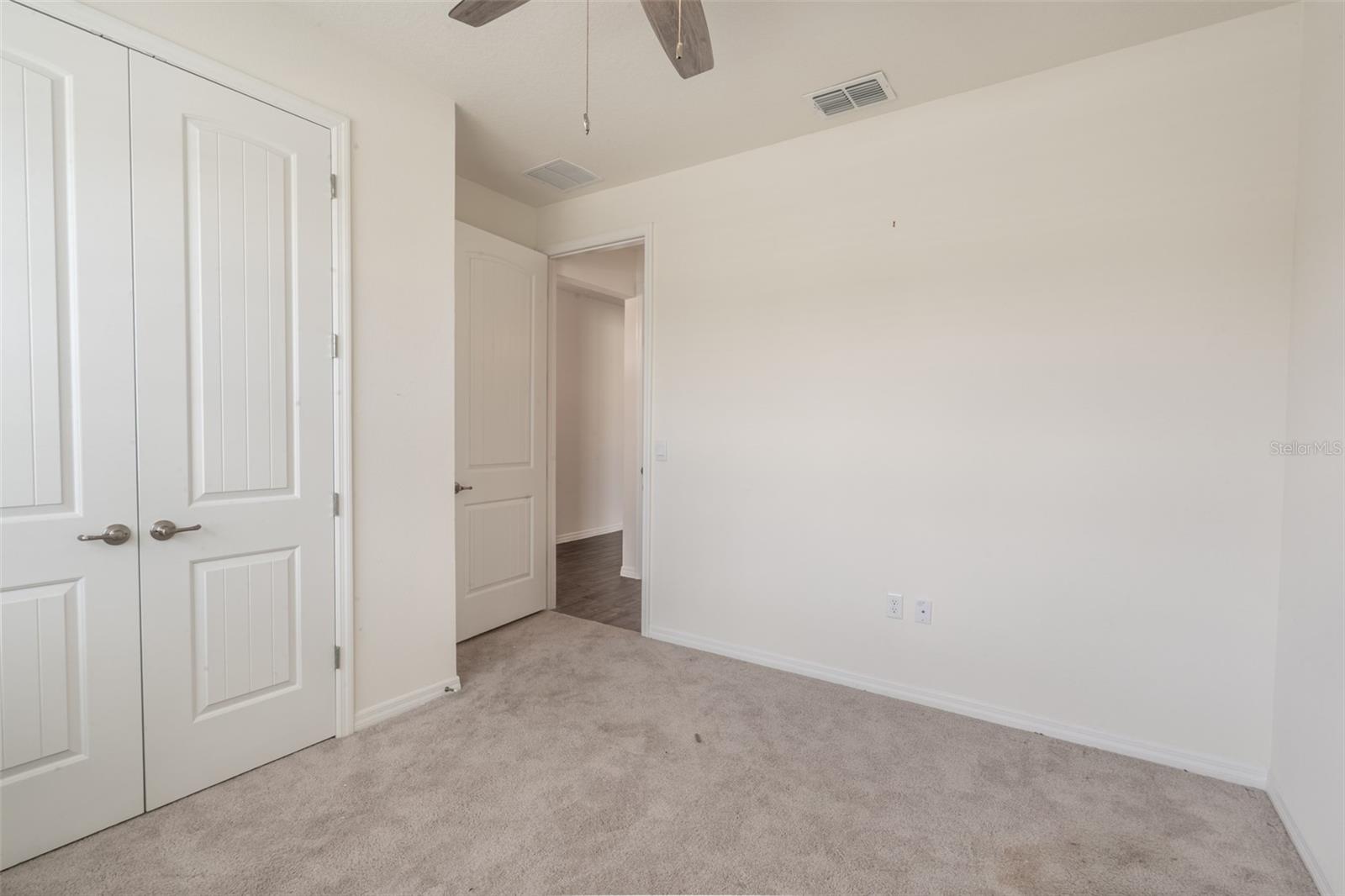 Image 29 of 40 For 17615 Blazing Star Circle